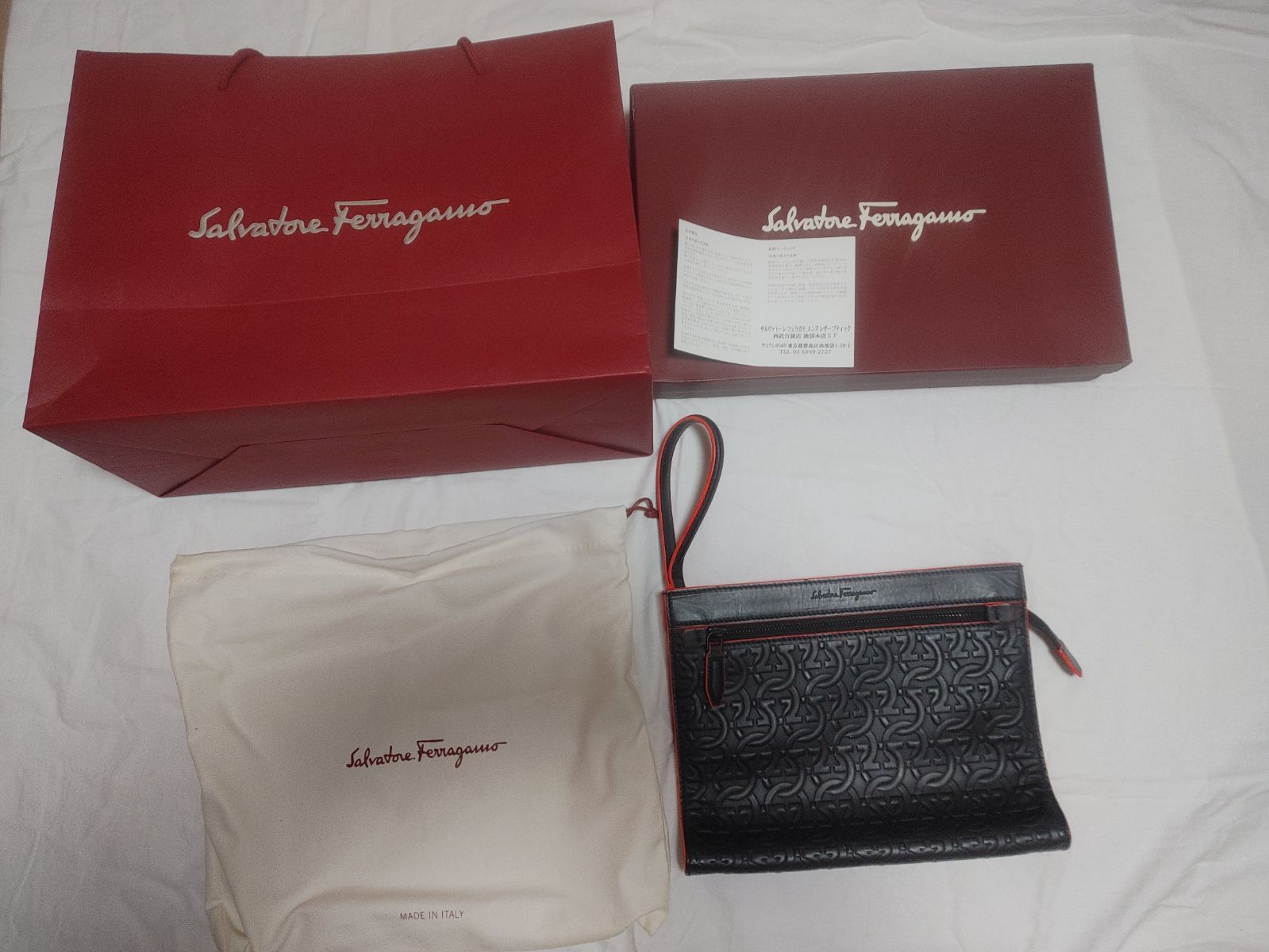 フェラガモ ガンチーニ クラッチバッグ