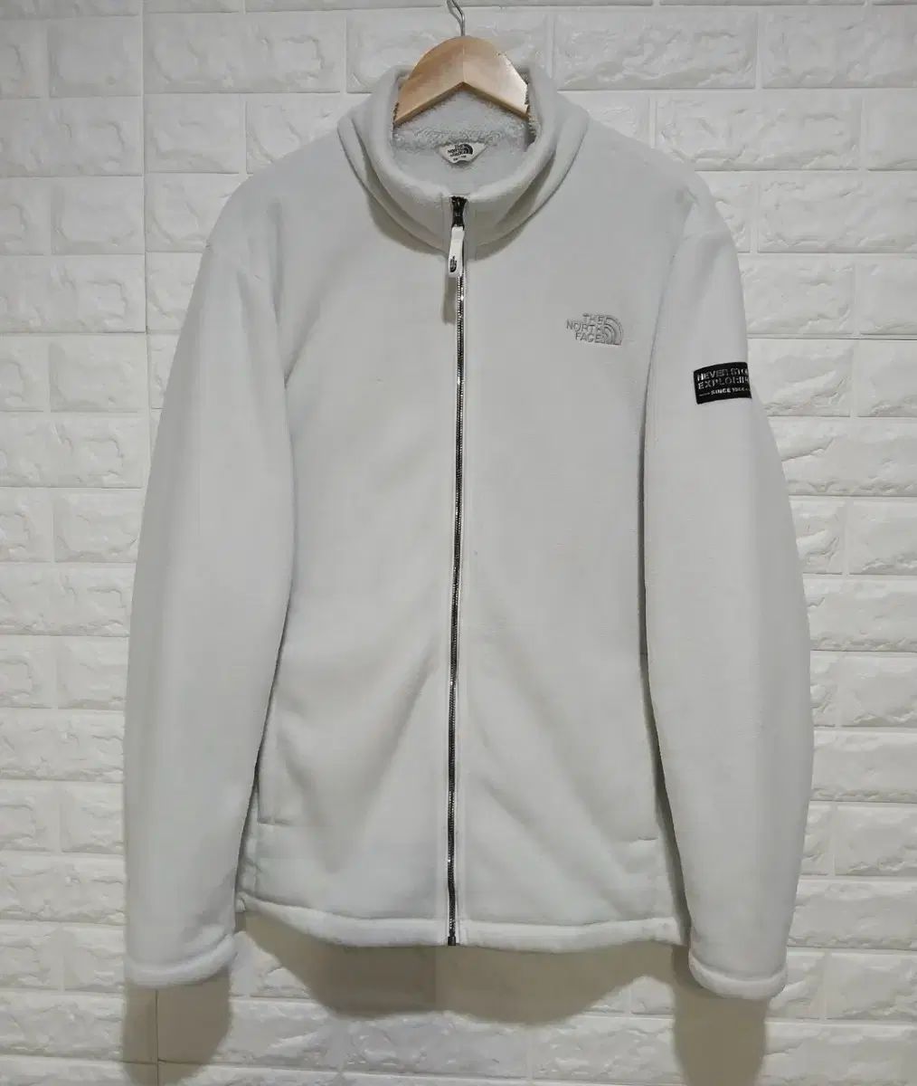 THE NORTH FACE ザノースフェイス ジップアップ 115