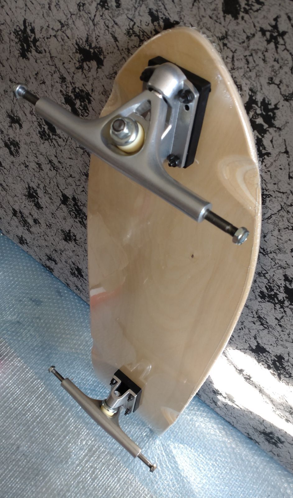 前後ワンランク上のカービングT搭載 大放出 税 込み WOOD 31.5インチ ミディアムクルーザー カスタム ｖｂ