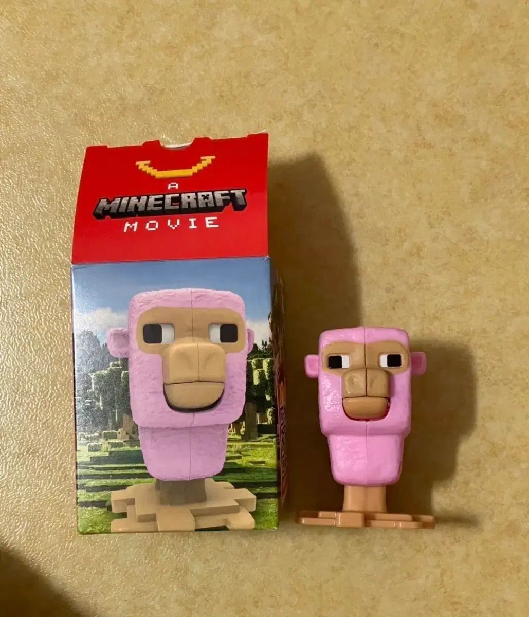 マインクラフト ハッピーセット ピンク羊 - メルカリ