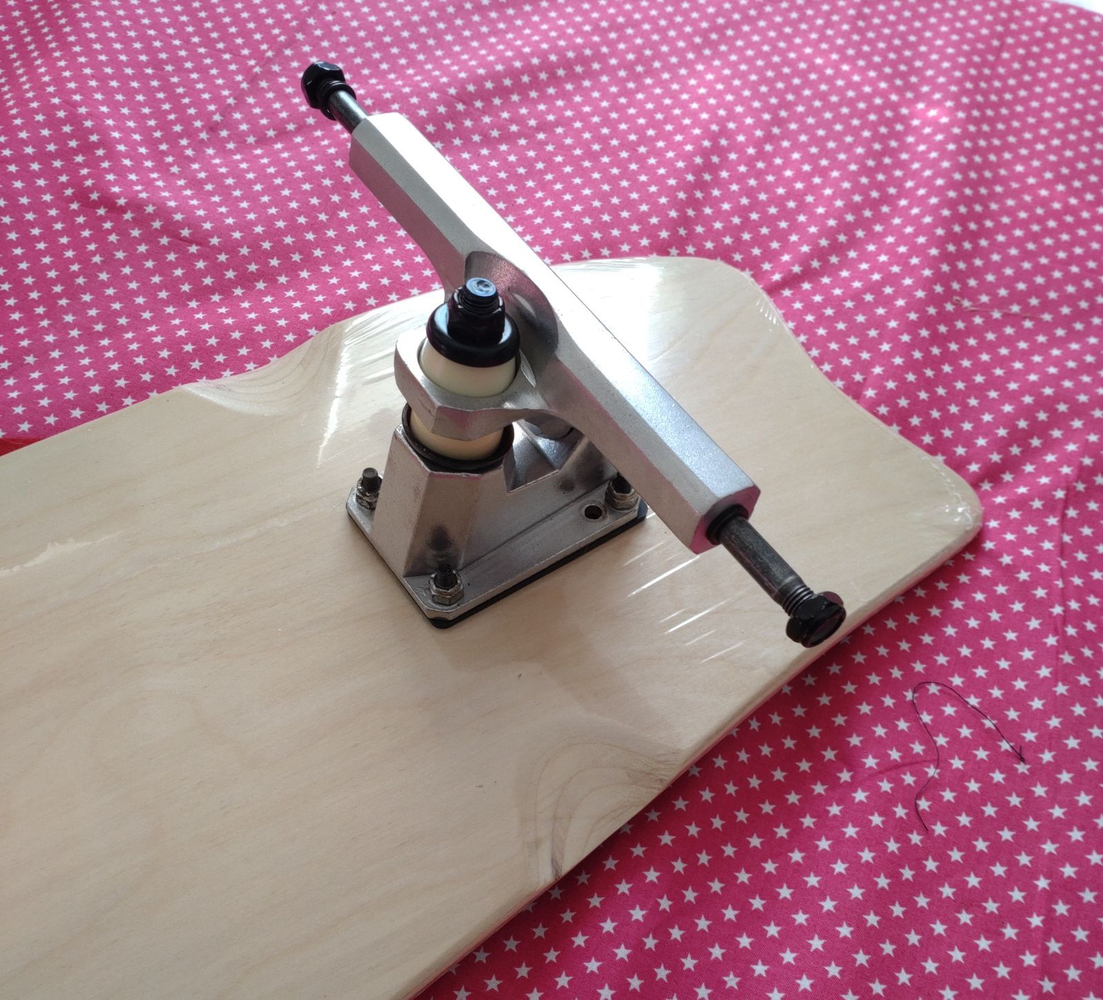 新開発カービングT搭載 大放出＜税送料3130円込み＞ WOOD 31.5インチ