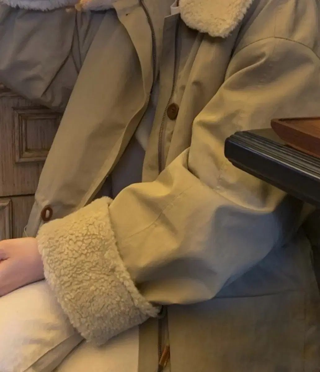 ブランチ ベージュ マウンテンパーカー