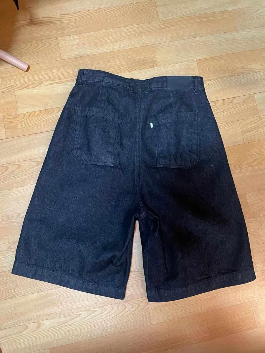 ユース 25 ss ワイドハーフ デニム パンツ ブラック オフィスカジュアル リピーター多