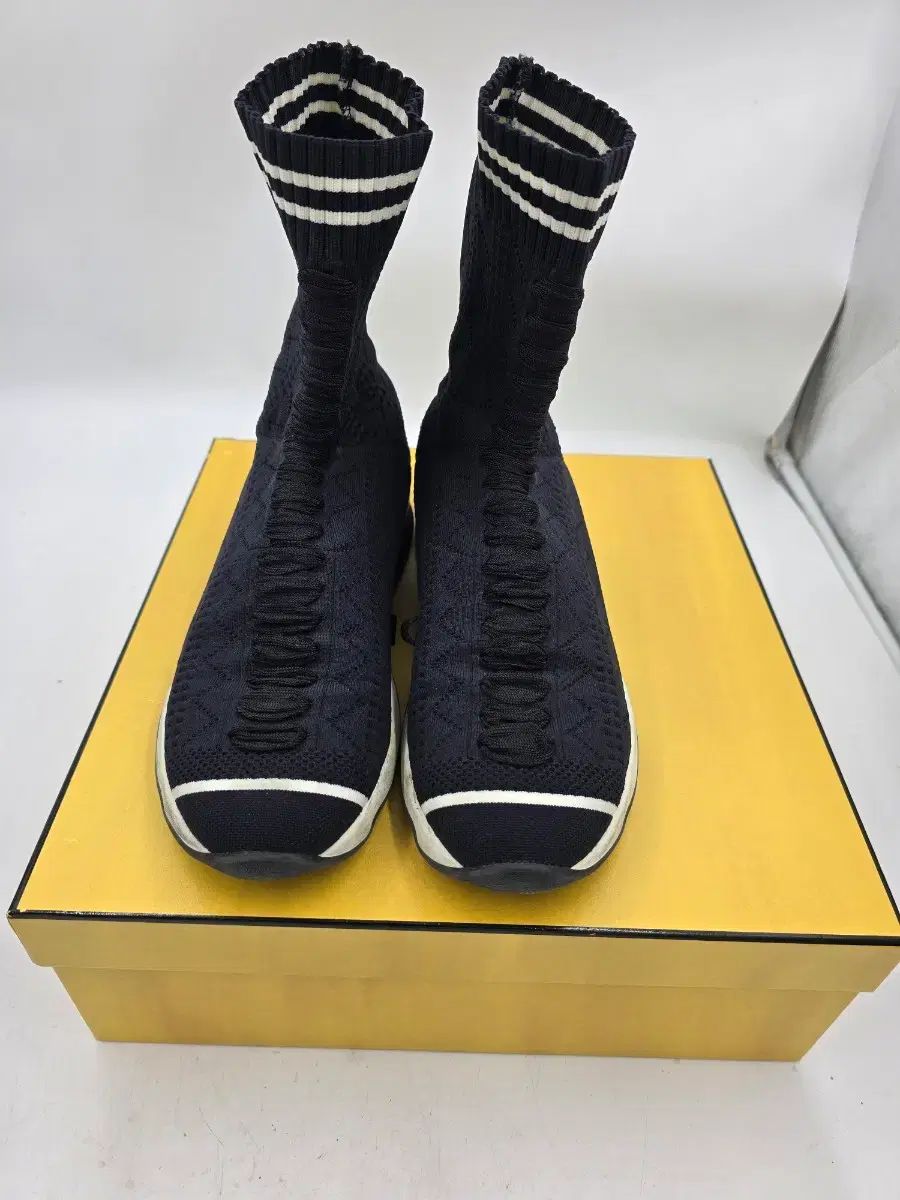 FENDI フェンディ ソックス スニーカー ブラック レディース 245 FENDI