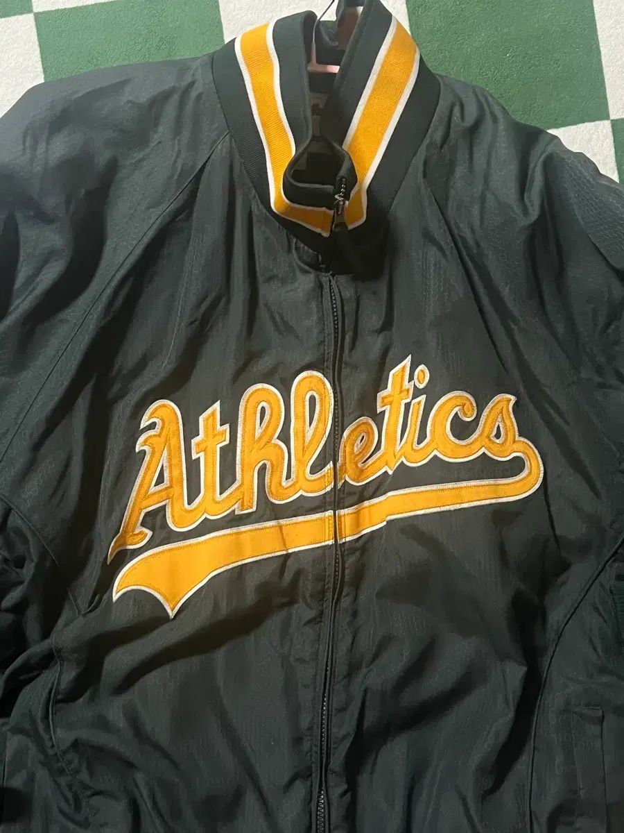 マジェスティック アスレチック ジャケット