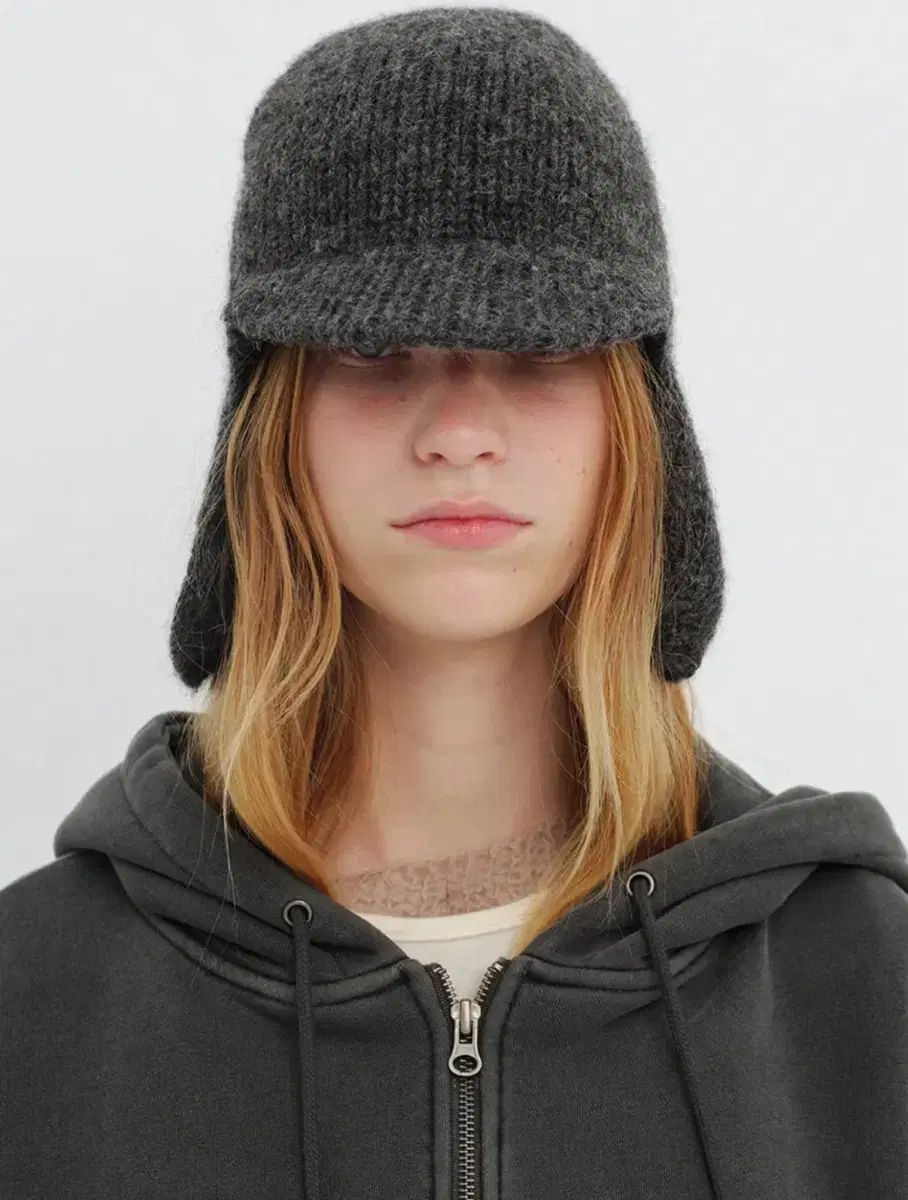 セリック ビーニー 帽子 TROOPER KNIT BEANIE CHARCOA