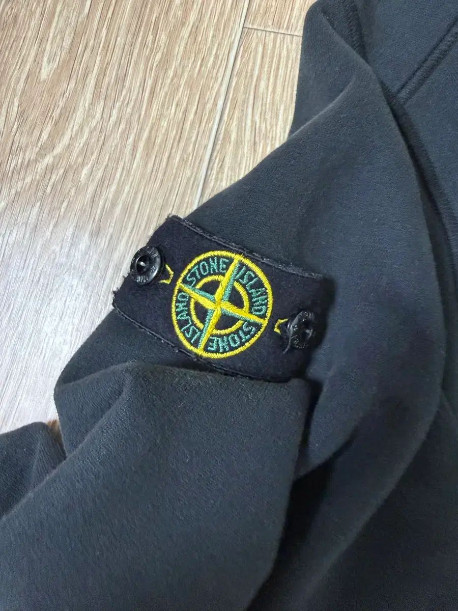 ストーン キッズ フードTシャツ 12 Tシャツ トップス