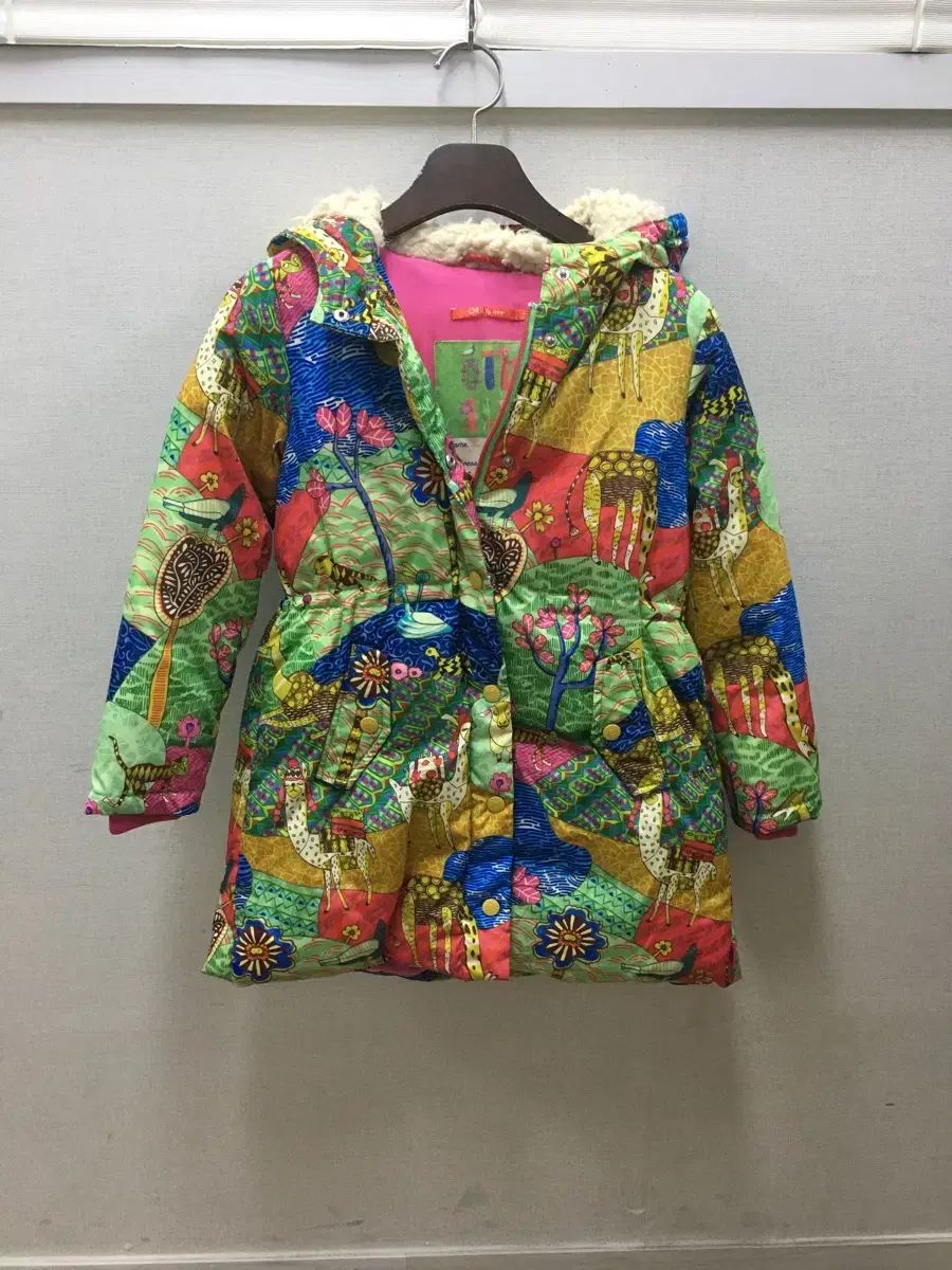 キッズ120号 オイリリー ダックダウン ダウンジャケット キャラクター装飾 ボアフーディー