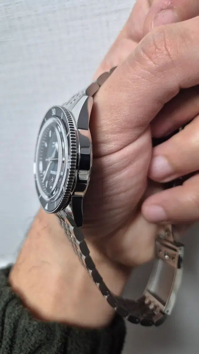  RADO キャプテンクック 新モデル 39mm Vネック 自動巻き時計 腕時計(アナログ)