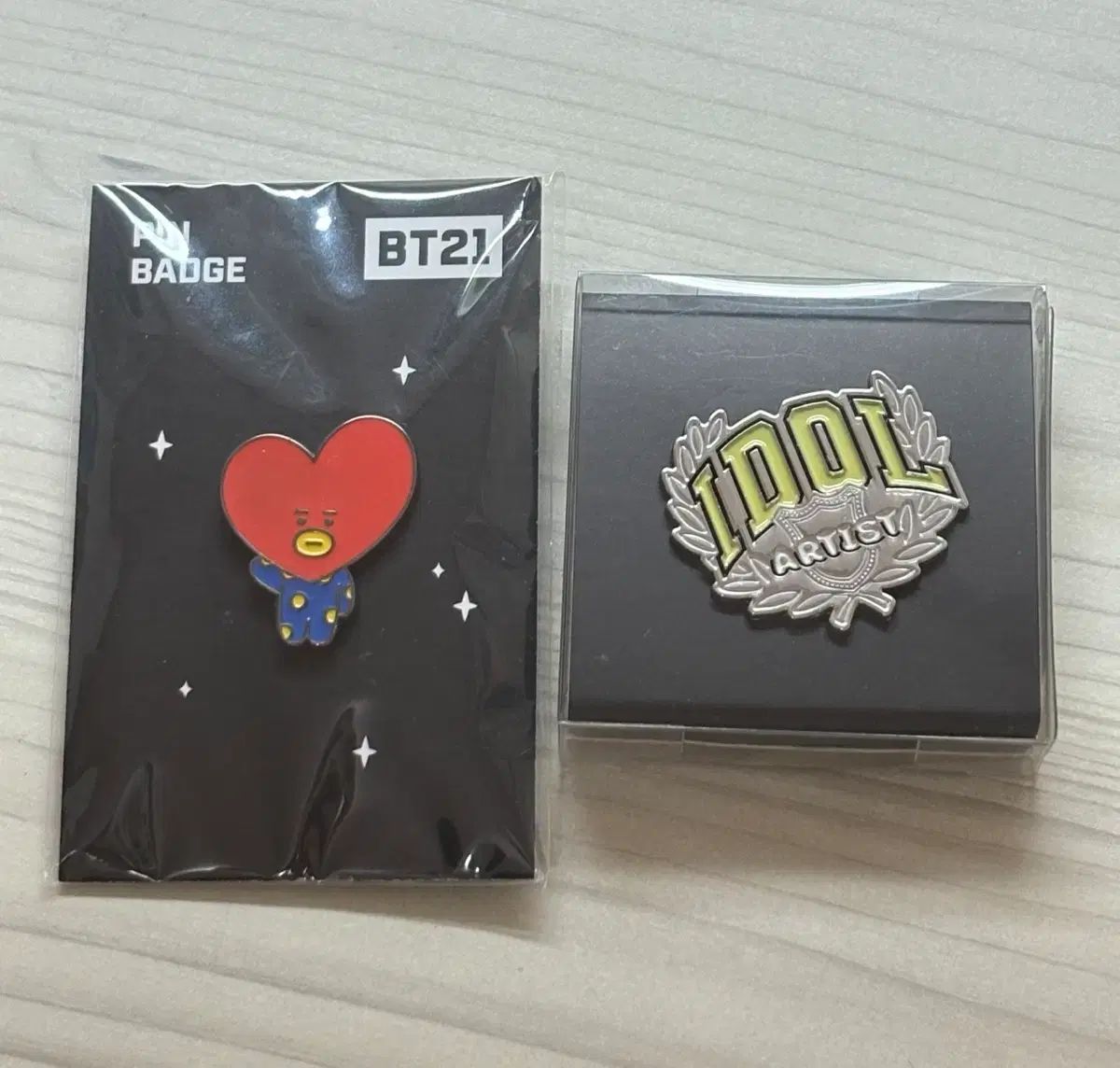 BTS（防弾少年団・バンタン）BT21 バッジ KPOP アイドル バッジ - メルカリ