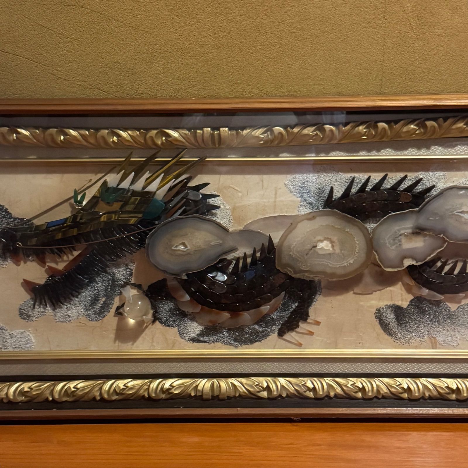 貴石画 額入り 龍 ドラゴン 額縁 インテリア アート 縁起物 昭和レトロ