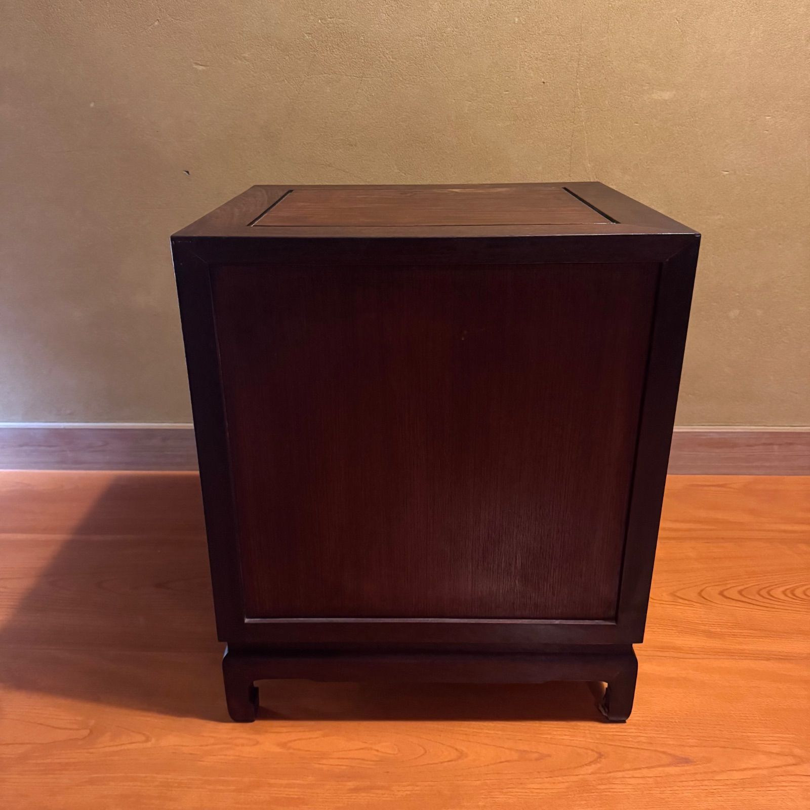 本花梨の重厚存在感 中国家具 花梨材 唐木 3段 チェスト 重厚 無垢