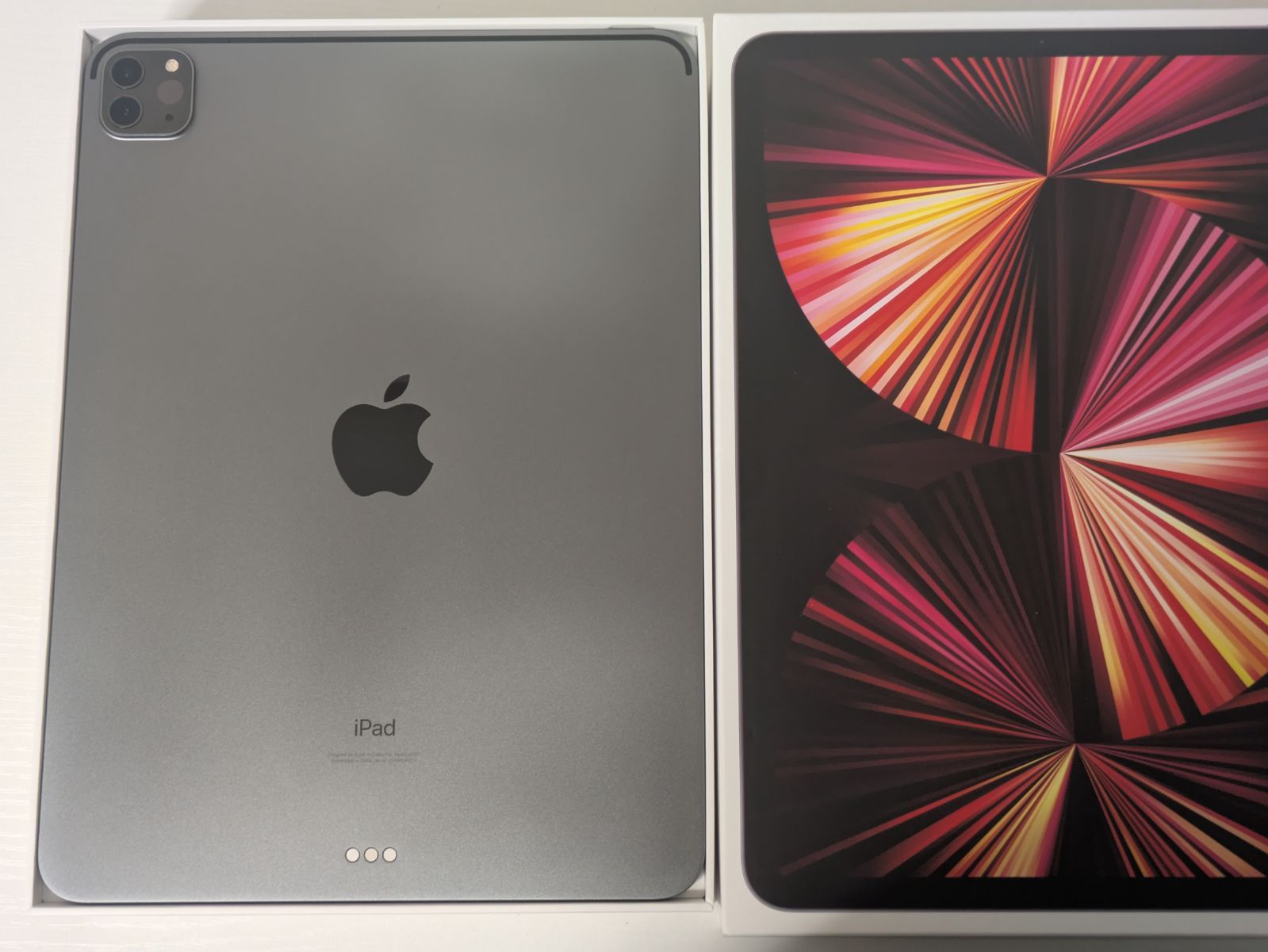 iPad Pro 11インチ 第3世代 2021年モデル 1 TB M 1チップ RAM 16 GB wifiモデル スペースグレイ