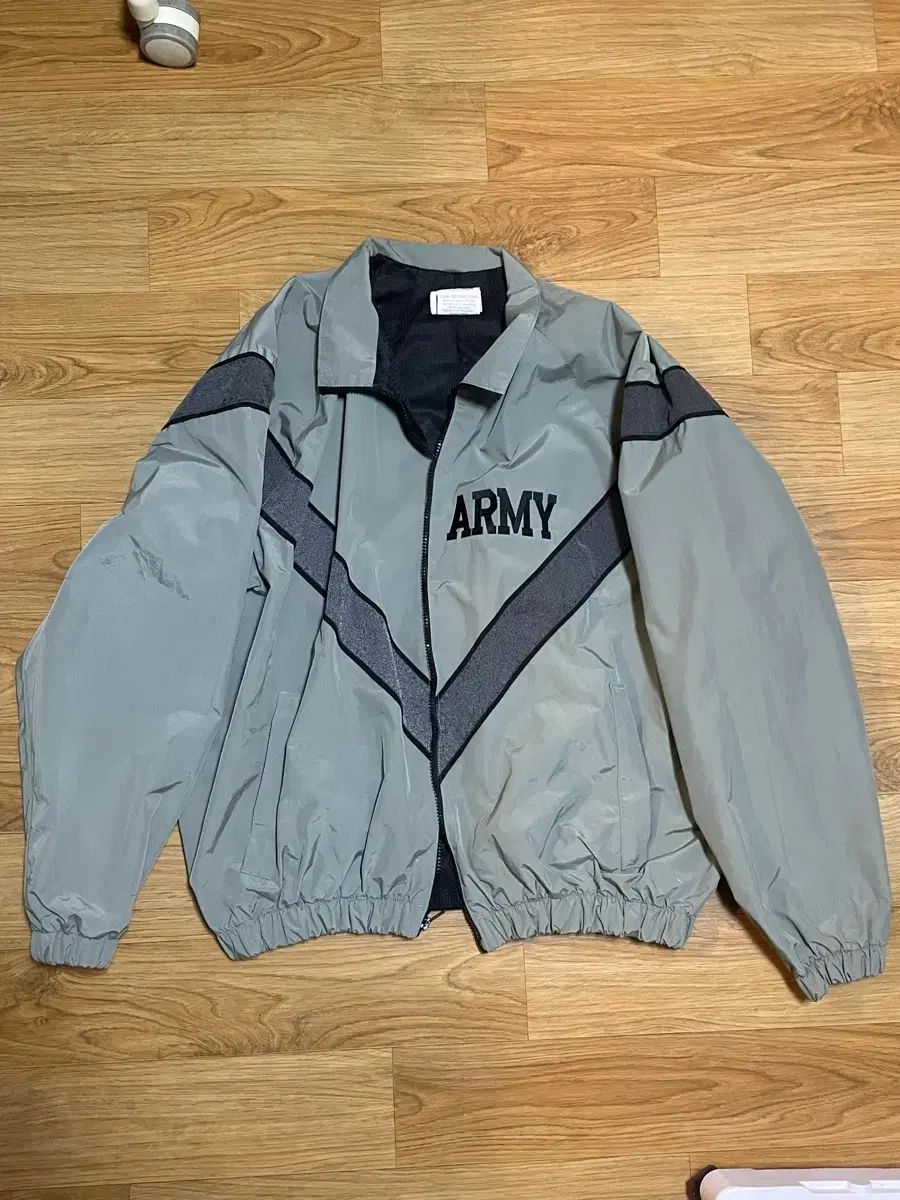 米軍 IPFU ジャケット Lサイズ