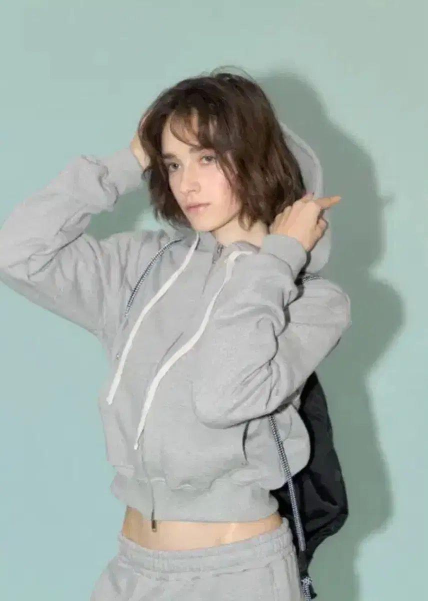 ポエート charger logo hoody フードジップアップ