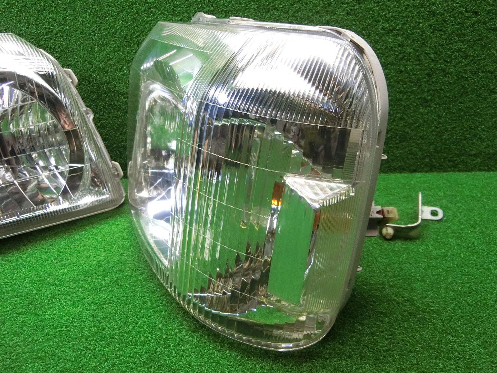 12304] コーティング済 ホンダ バモス HM1 ヘッドライト 左右セット