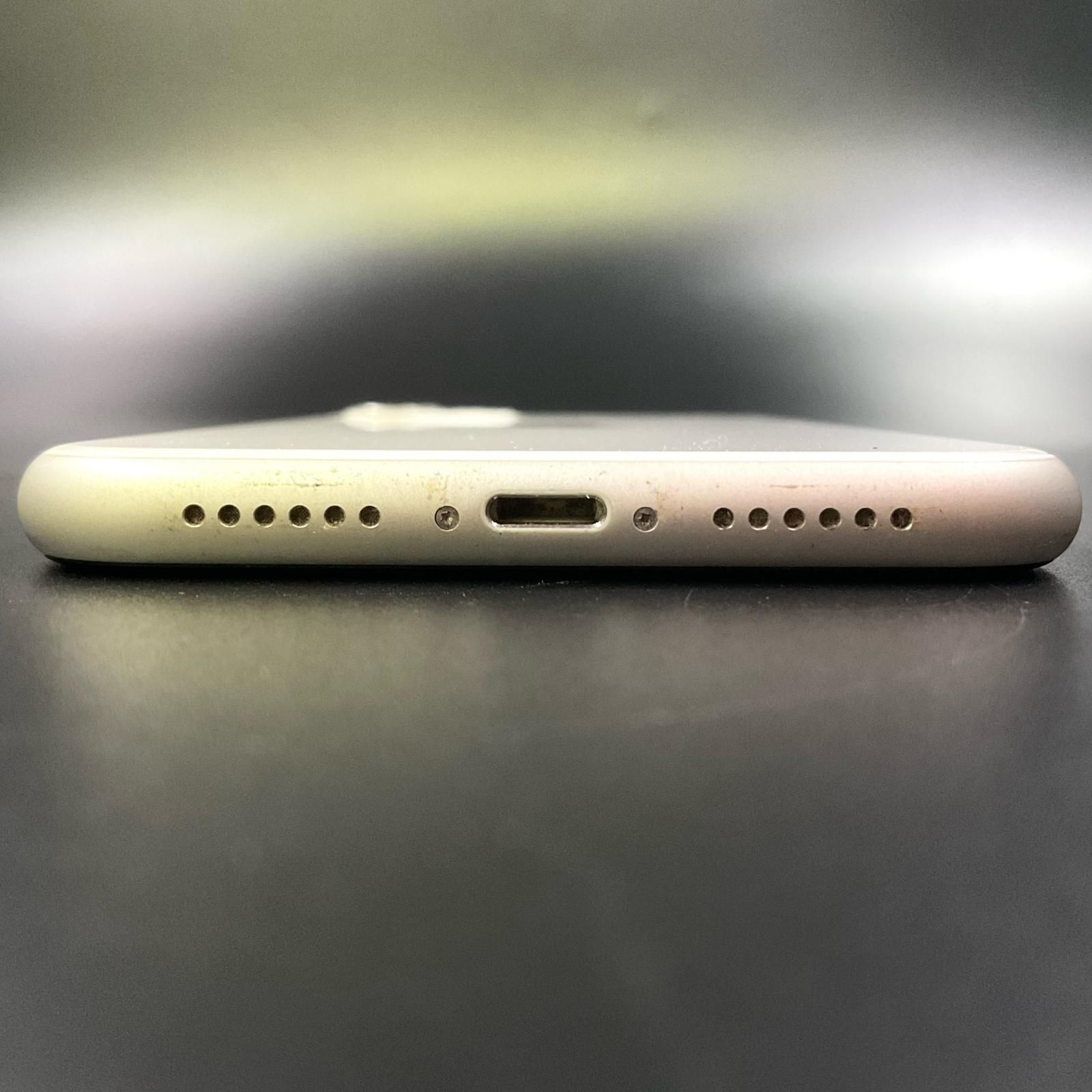 iPhone 11 64GB ホワイト Softbank SIMフリー 白ロム 動作確認済 85