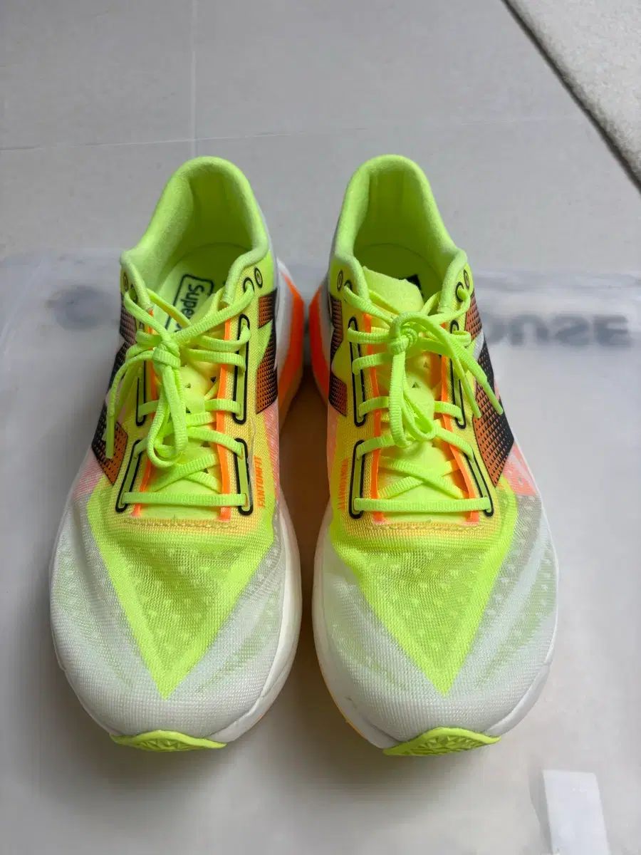 ニュー ンス フューエルセル スーパーコンプ エリート v 4 250