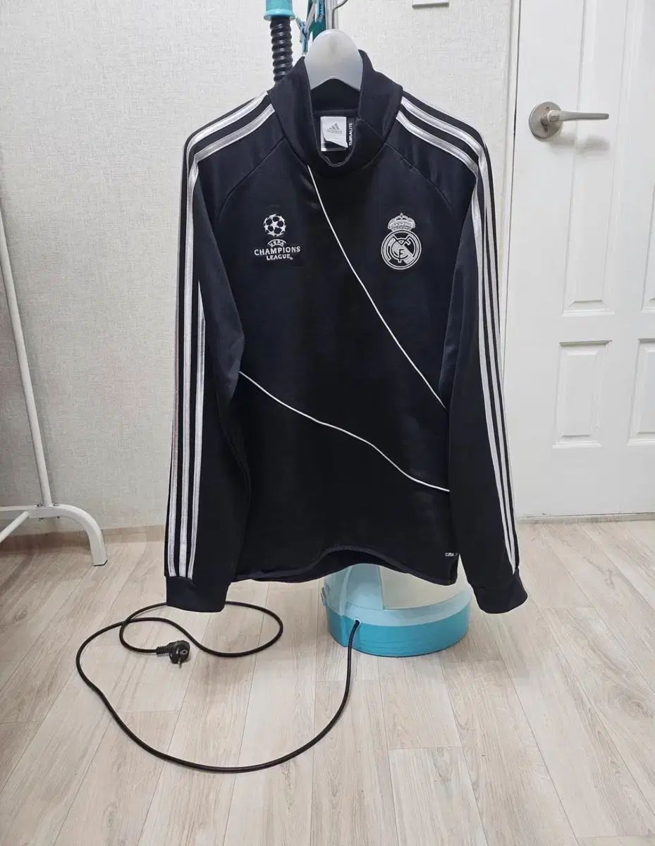 アディダス ルマドリード チャンピオンズリーグ トレーニングウエア トップス ブラック