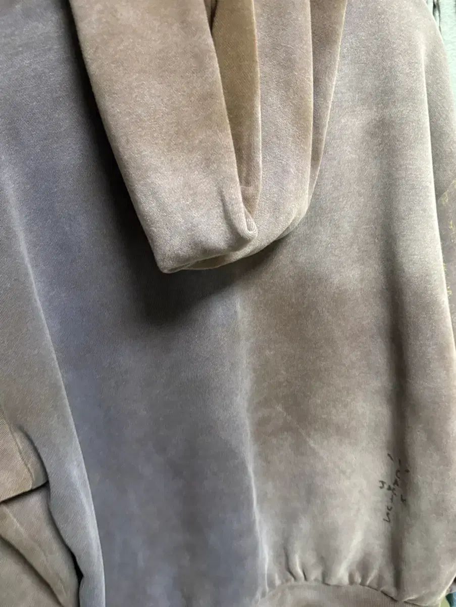 トラヴィス スコット バルセロナ NIKE コラボ フーディー