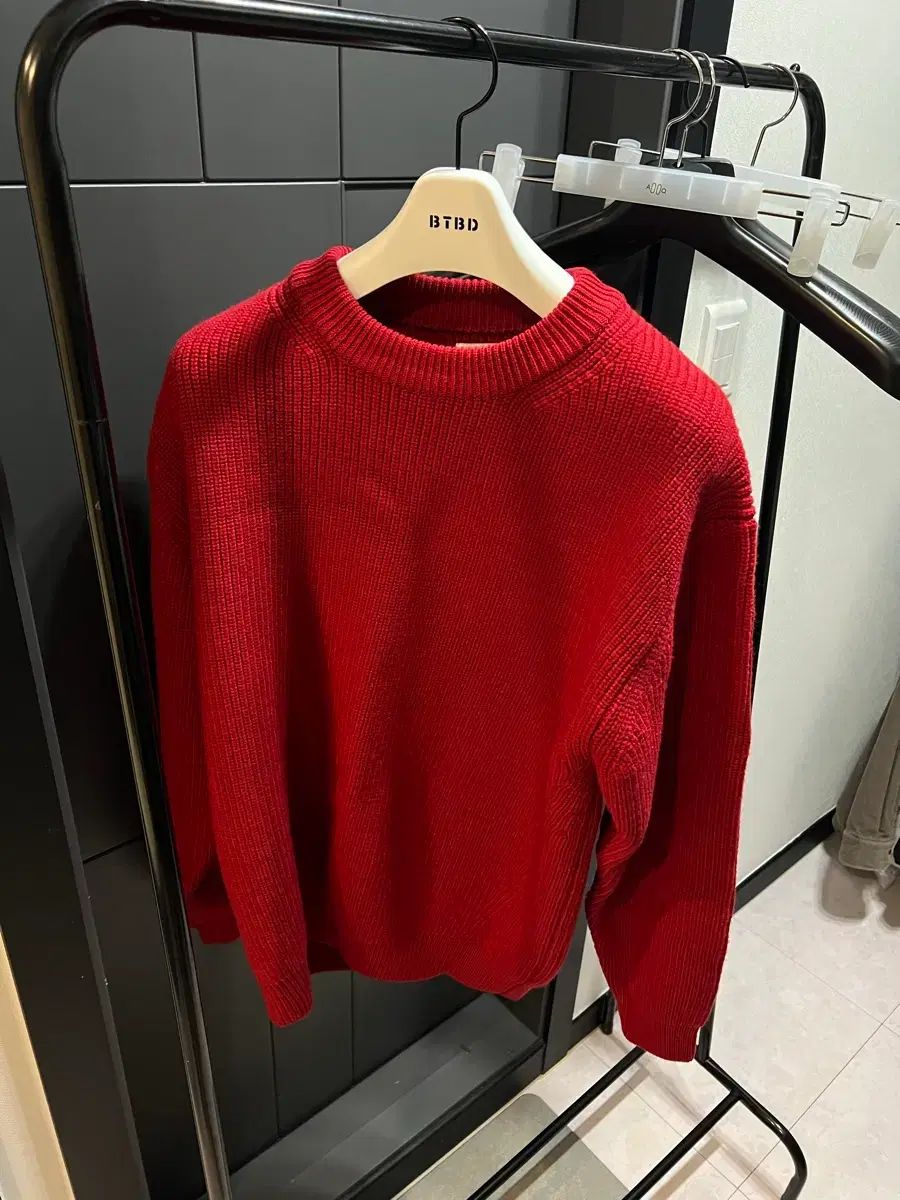 ホーリーサン ノースヨーク ニット レッド M