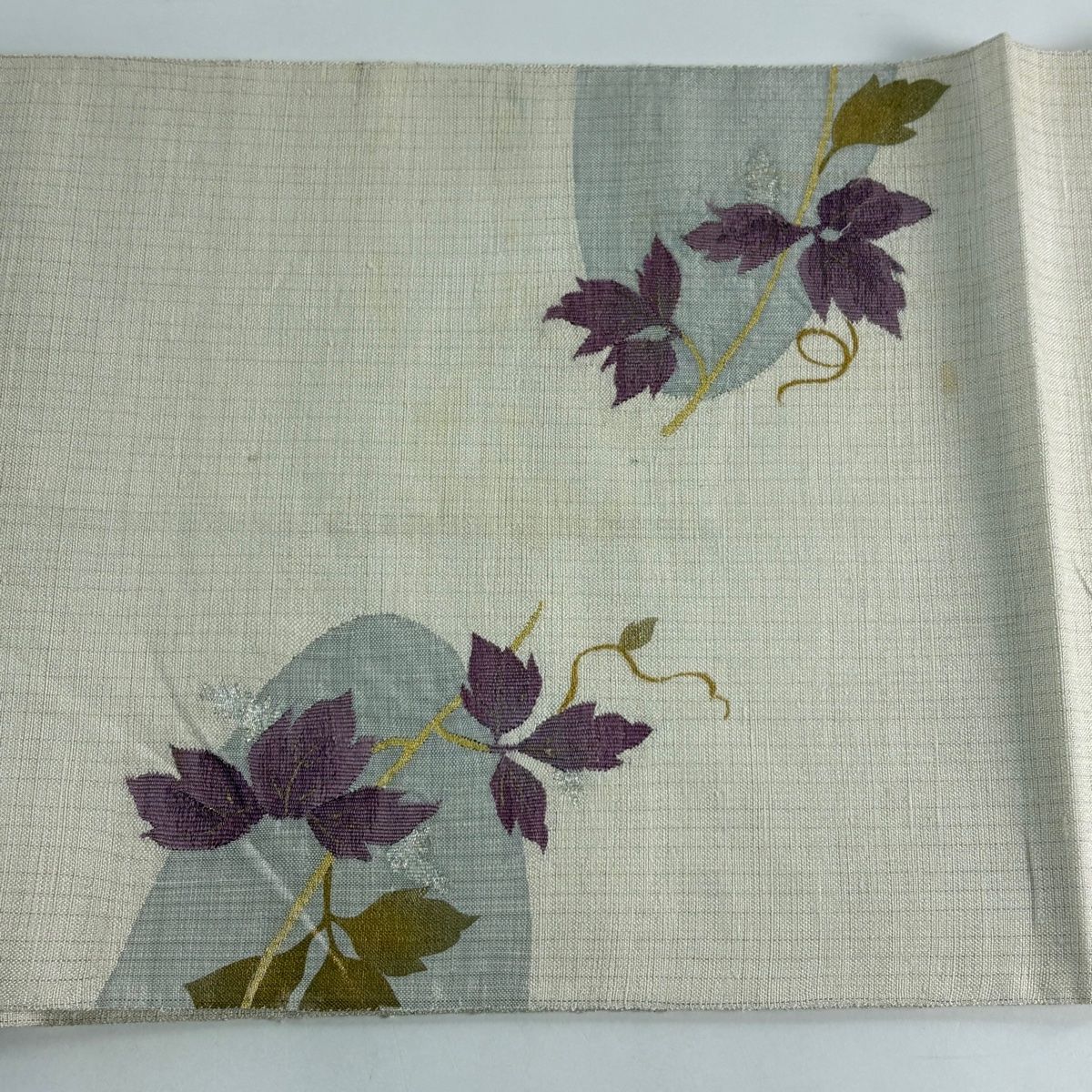 袋帯 名品 落款 帝王紫 葉柄 霞 銀糸 金彩 クリーム お太鼓柄 正絹