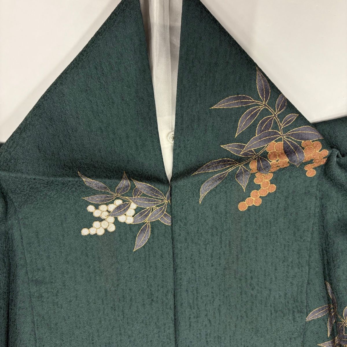 小紋 身丈166cm 裄丈67.5cm L 袷 コシノアヤコ 落款 葉と実 金彩 深緑