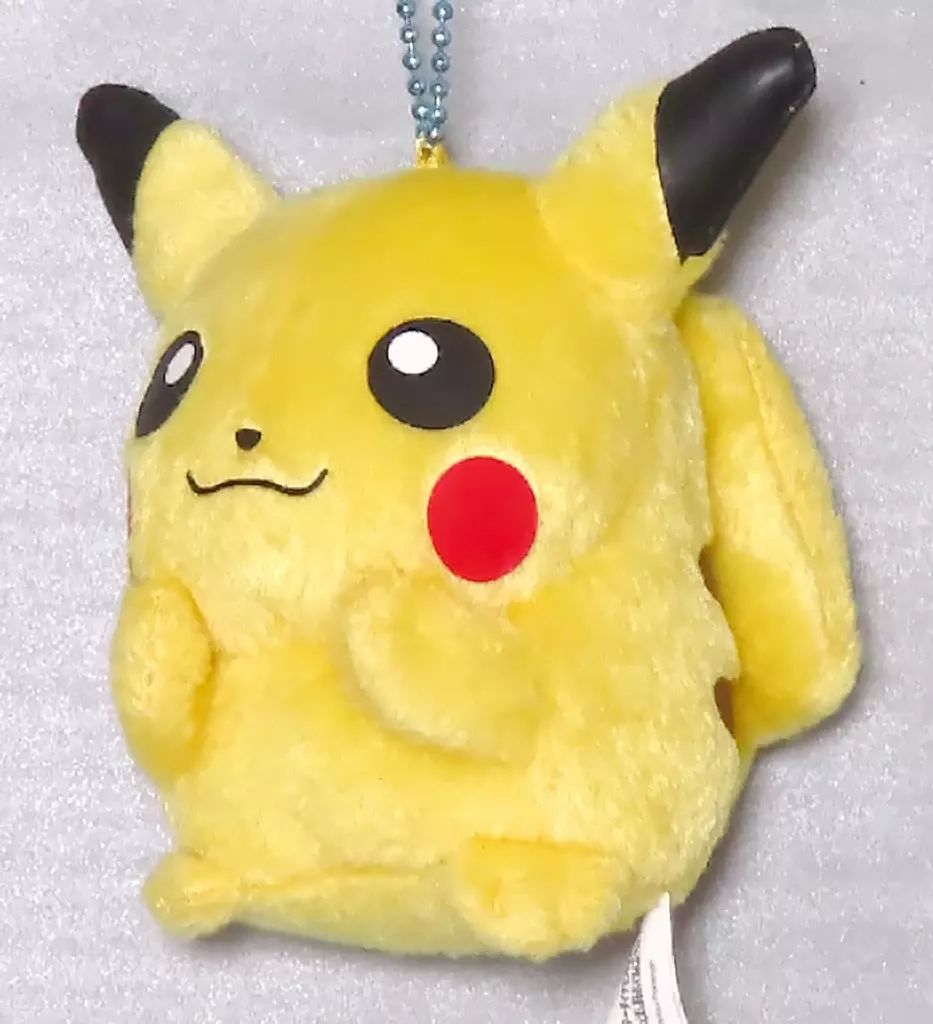 中古】キーホルダー ピカチュウ ボールチェーン付コロっとまんまる