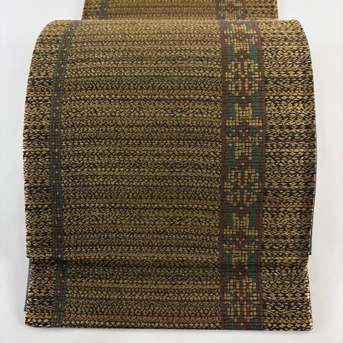 美品】 袋帯 秀品 縞 幾何学模様 金糸 黄土色 六通 正絹 【中古