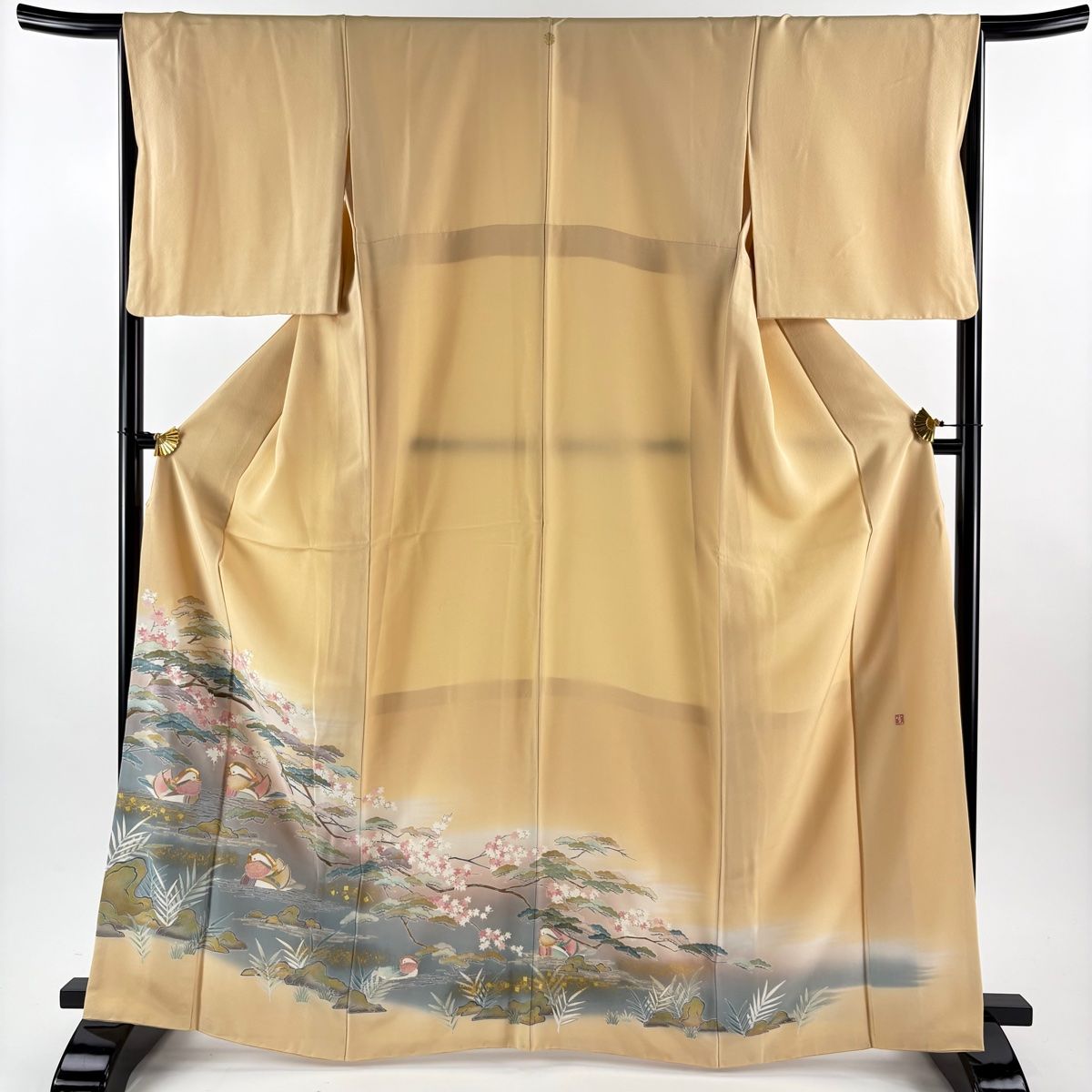 色留袖 身丈166 cm 裄丈65.5 M 袷 落款 鴛鴦 笠松 金糸 金彩 薄オレンジ 正絹 一つ紋