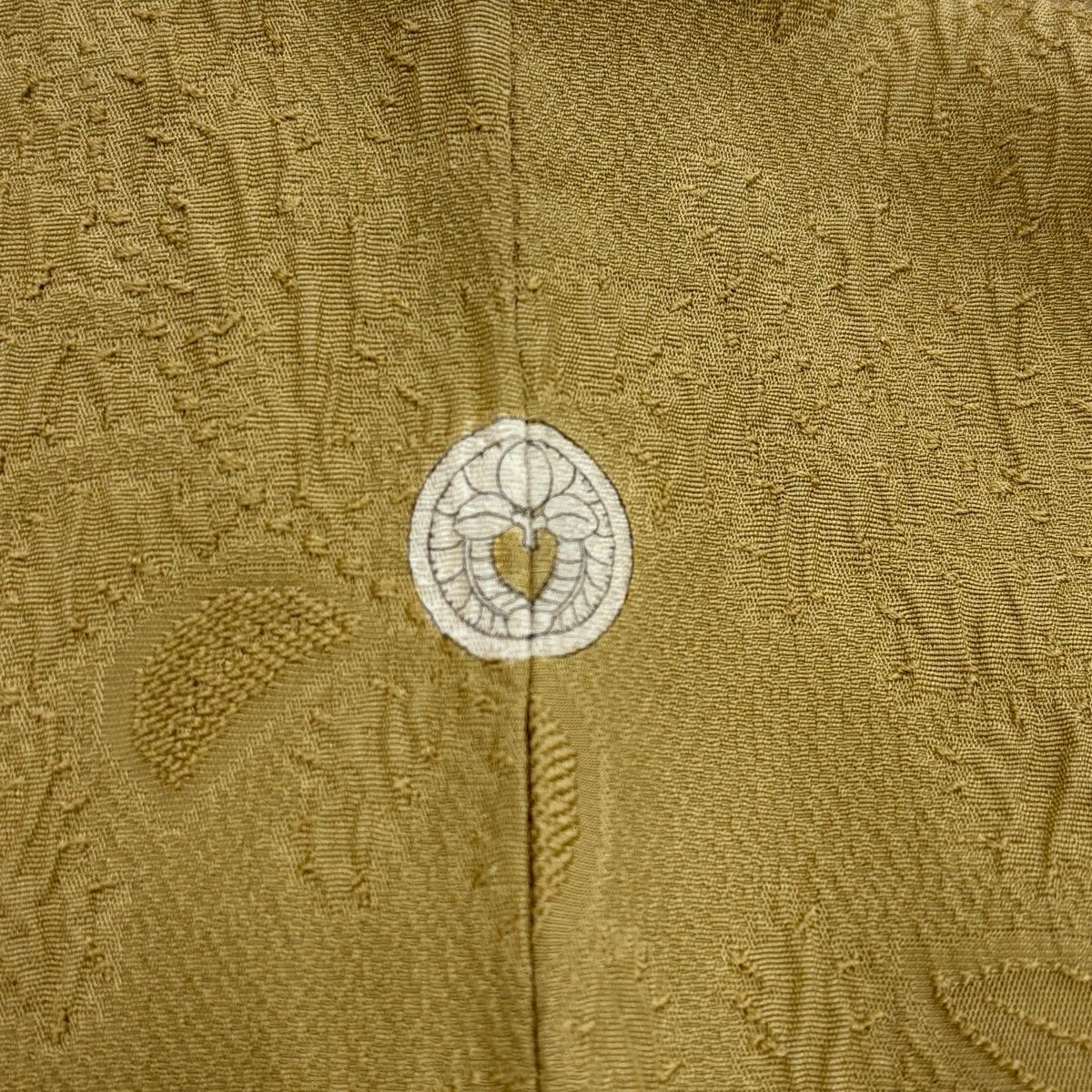  色無地 身丈159 cm 裄丈66 M 袷 地紋 薄茶色 正絹 秀品 一つ紋 色無地 着物