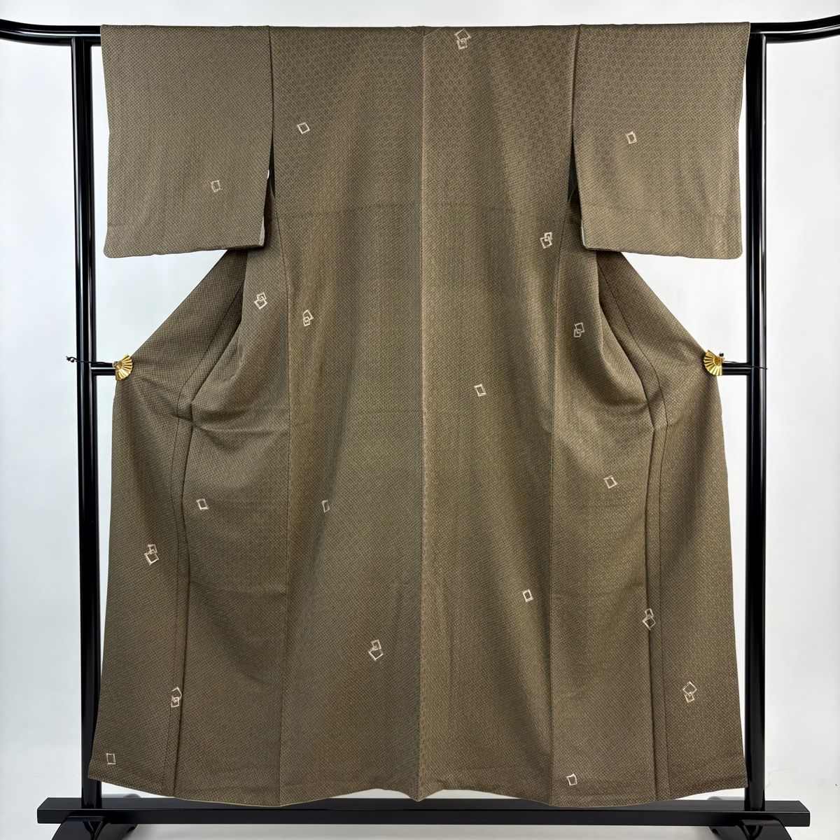 小紋 身丈155cm 裄丈63cm S 袷 幾何学模様 疋田柄 金彩 茶緑色 正絹 秀