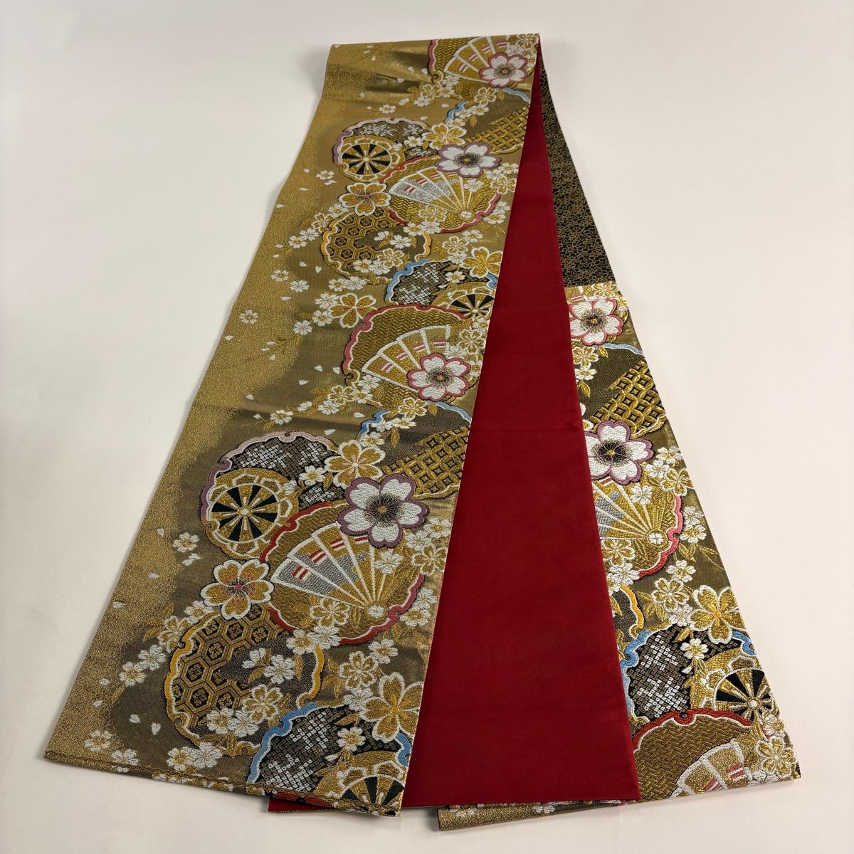 美品】 袋帯 秀品 振袖向き 雪輪 桜 箔 金銀糸 金色 六通 正絹 【中古