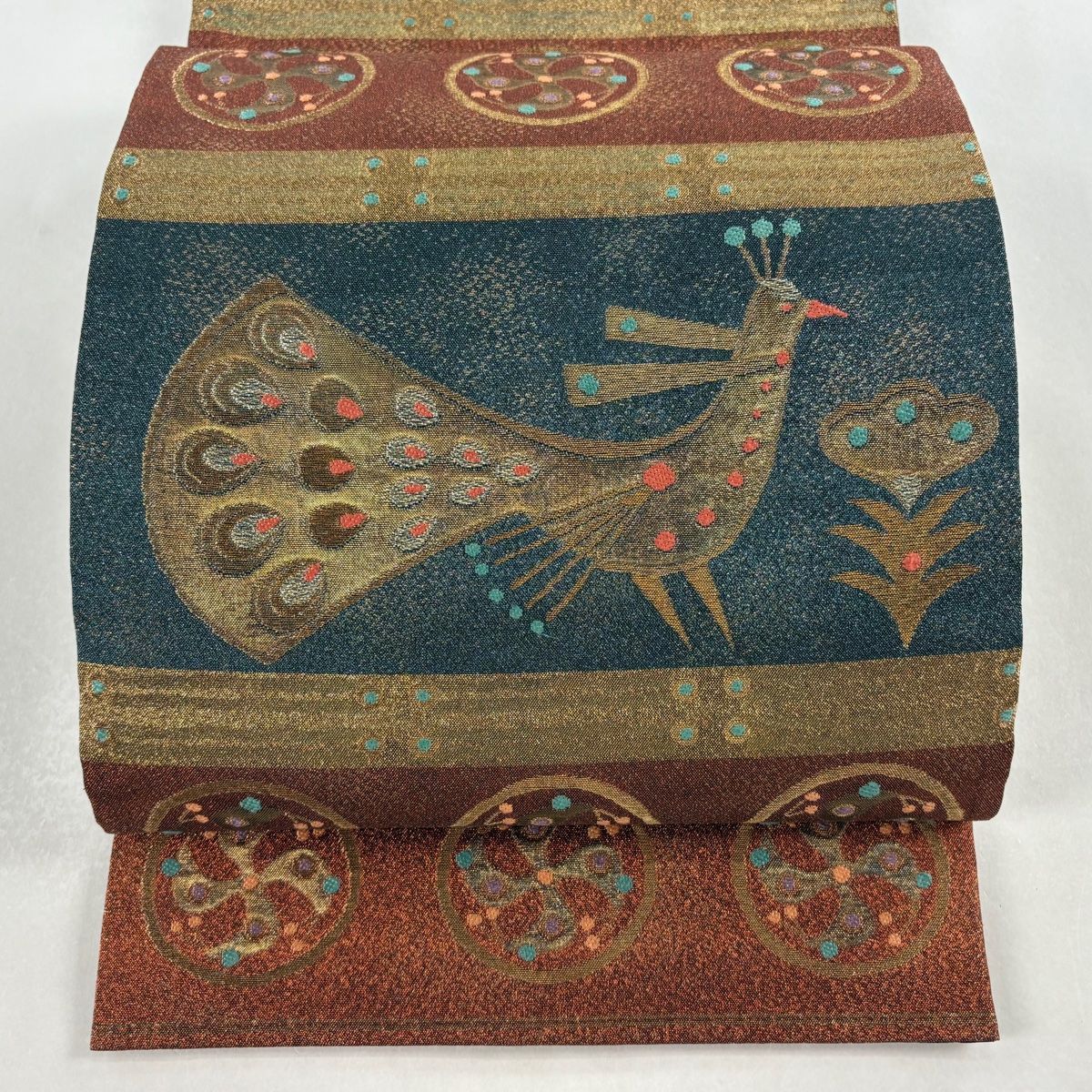 美品】 袋帯 秀品 関西仕立て 孔雀 草花 金銀糸 箔 赤茶 六通 正絹