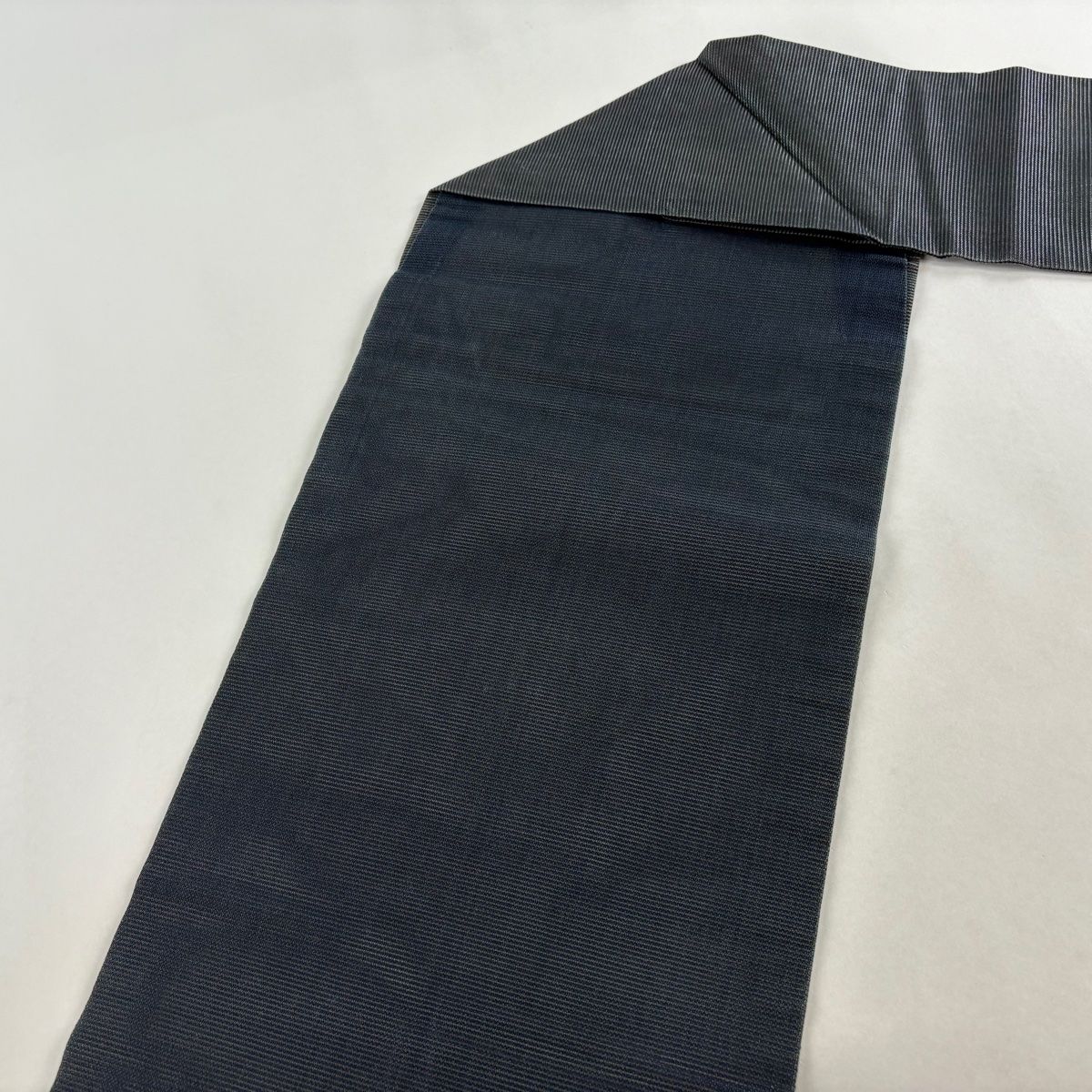 名古屋帯 秀品 華文 金銀糸 箔 黒灰 正絹 【中古】 - メルカリ