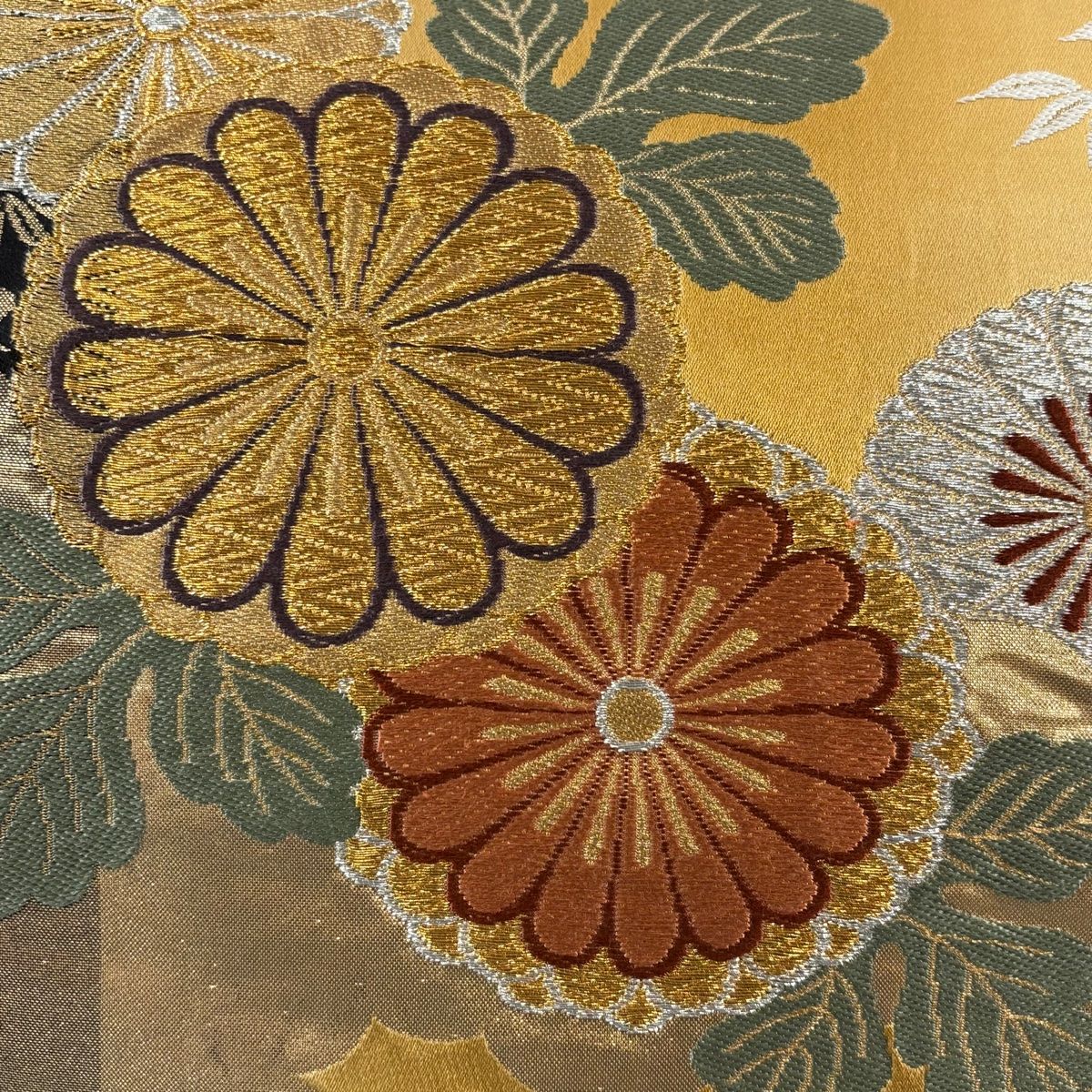 袋帯 秀品 菊 桜 唐織 箔 山吹茶色 六通 正絹 【中古】 - メルカリ