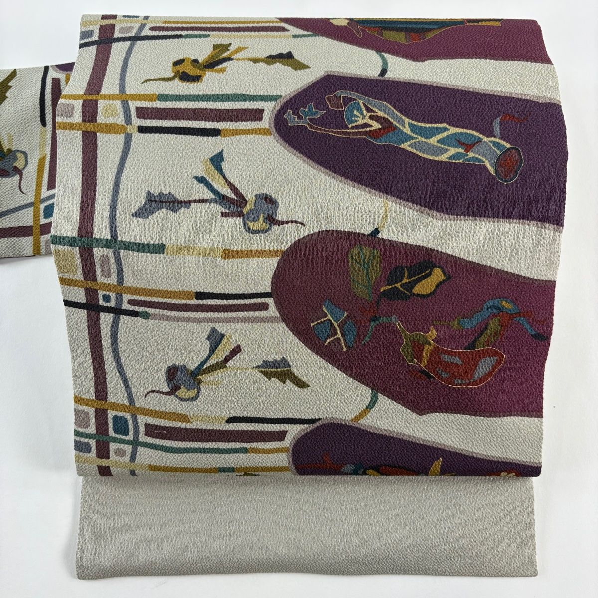 美品】 名古屋帯 秀品 生り物 桜 縮緬 金彩 灰色 正絹 【中古】 - メルカリ