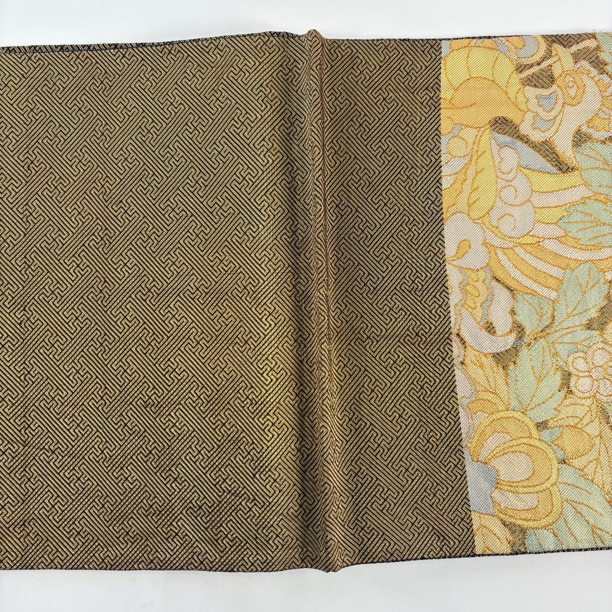 美品】 袋帯 秀品 鳳凰 草花 金糸 箔 金色 六通 正絹 【中古】 - メルカリ