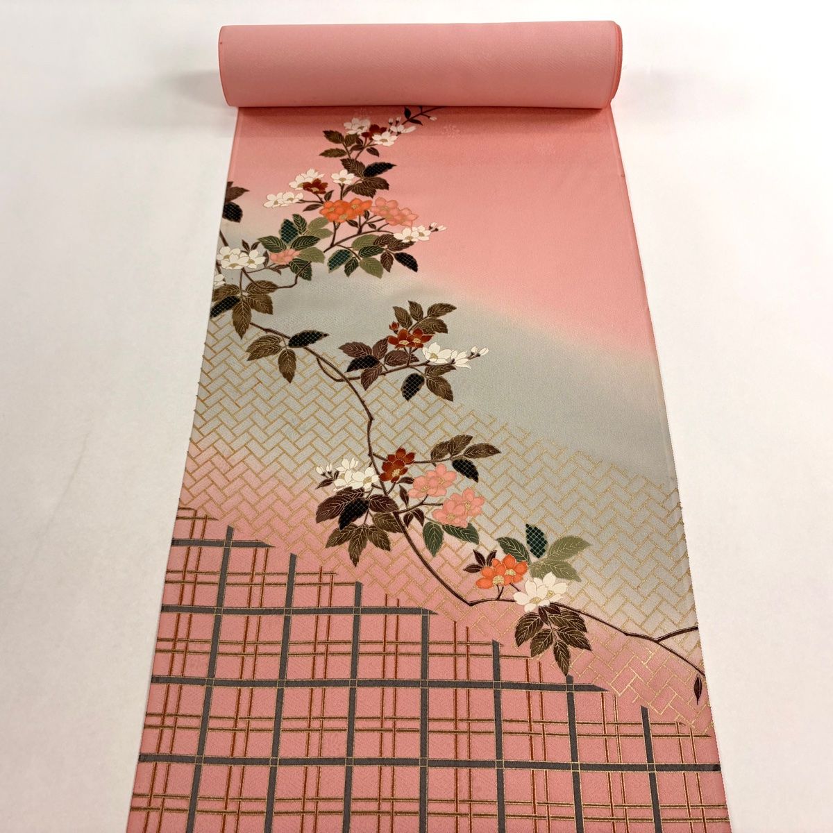 反物 秀品 付下げ 枝花 桧垣 金彩 ぼかし ピンク 正絹