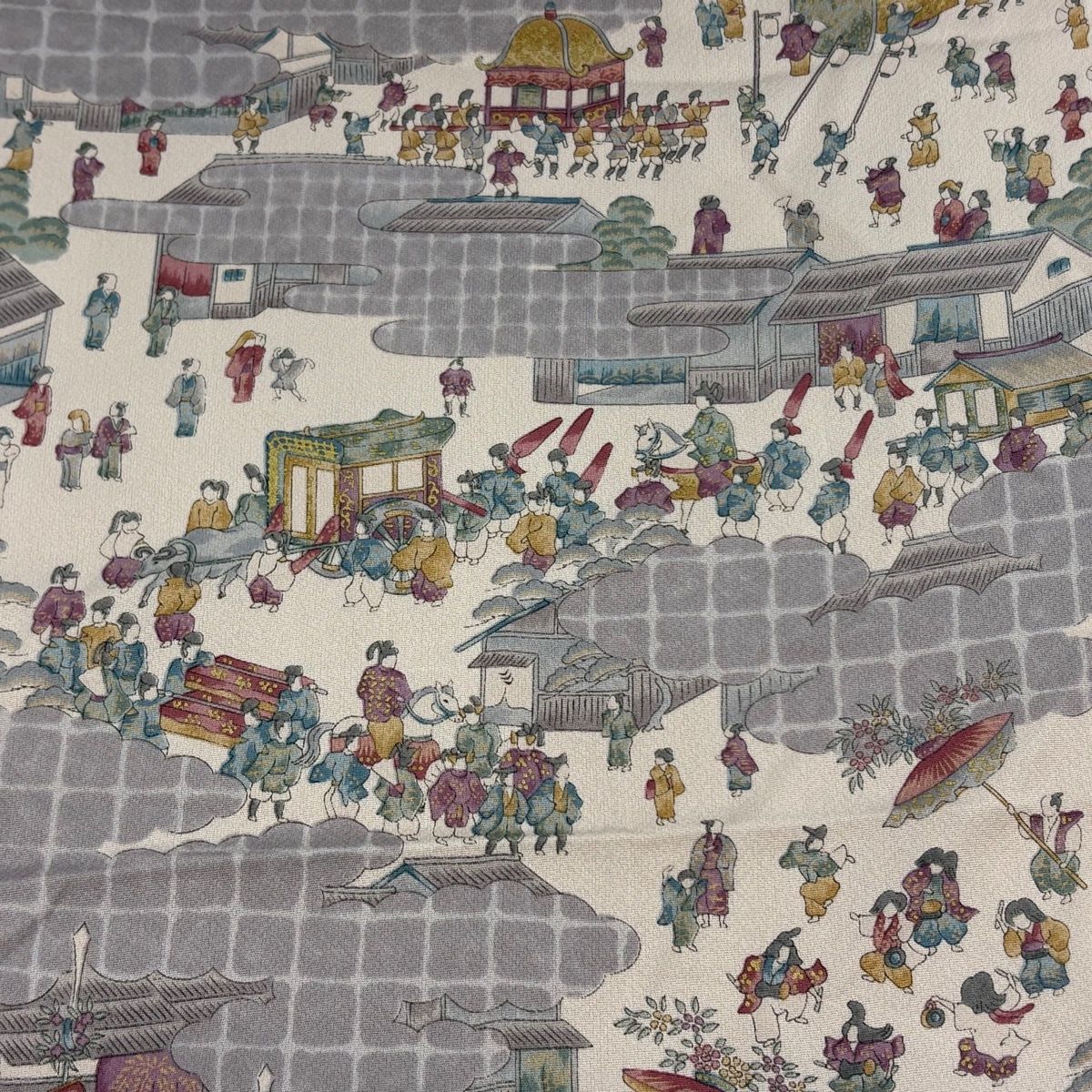 反物 秀品 小紋 雲文 人物 金彩 薄小豆 正絹