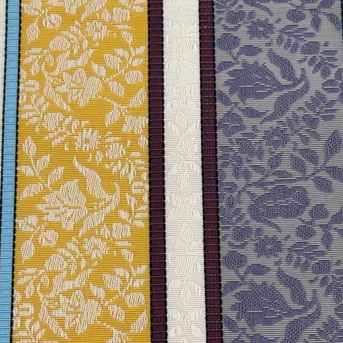 半幅帯 秀品 博多織 証紙 草花 縞 クリーム 正絹