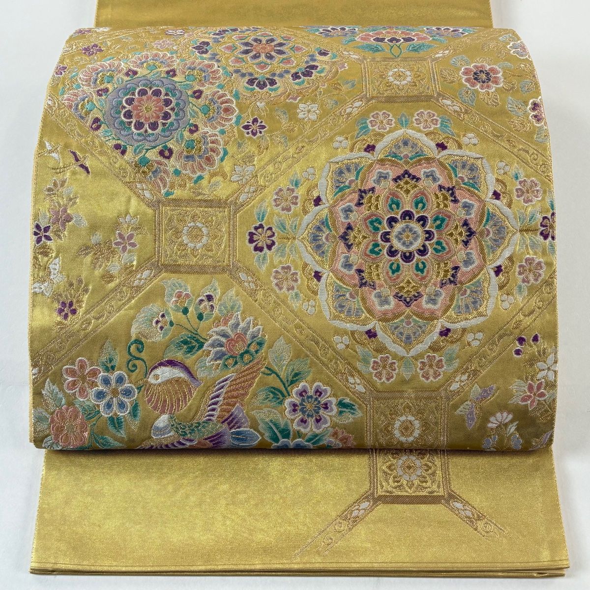 袋帯 秀品 蜀江華文 花喰い鳥 刺繍 金糸 金色 お太鼓柄 正絹 【中古