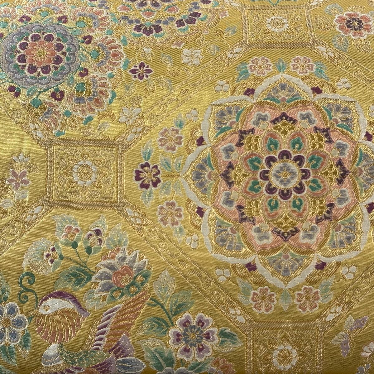 袋帯 秀品 蜀江華文 花喰い鳥 刺繍 金糸 金色 お太鼓柄 正絹 【中古