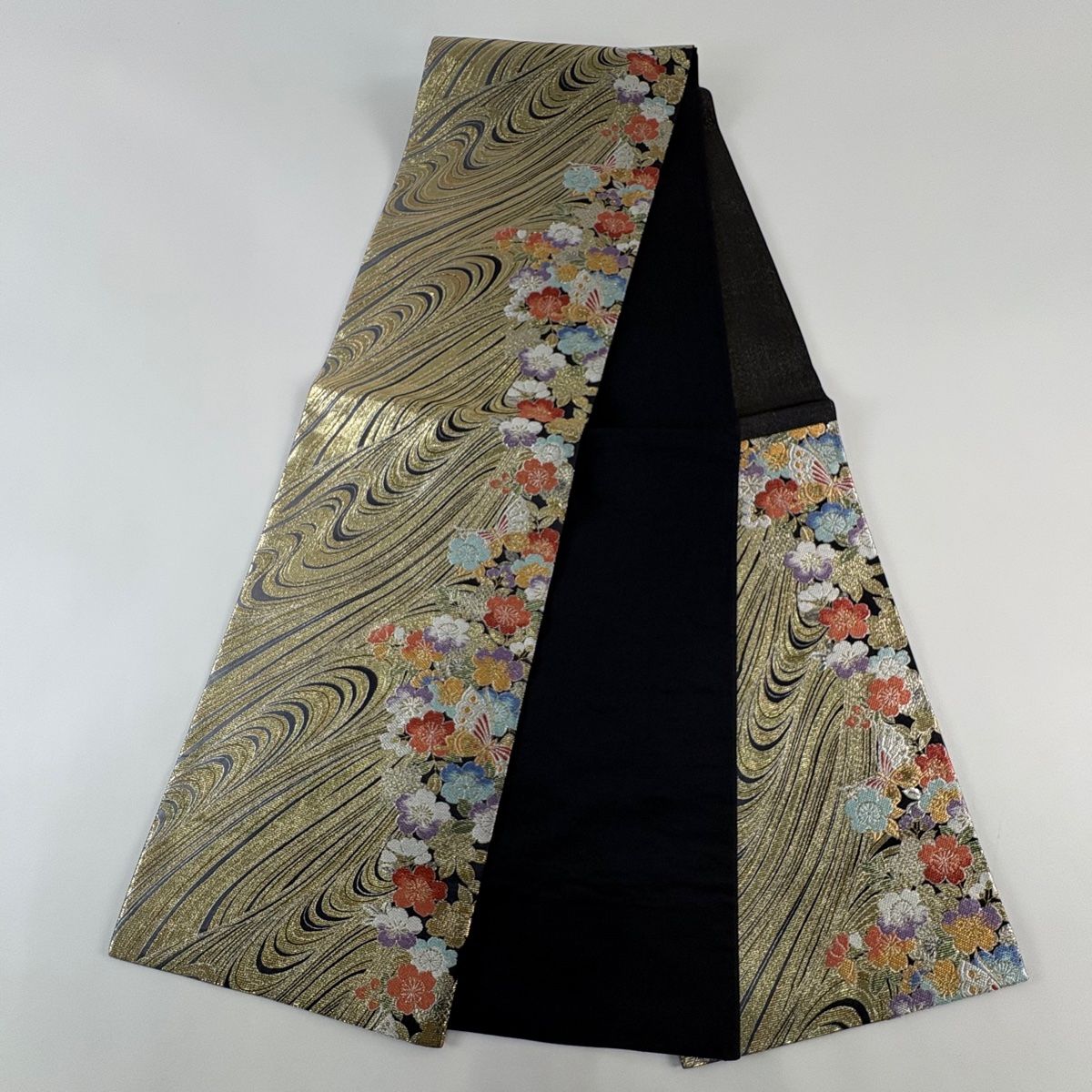美品】 袋帯 秀品 桜 蝶 金銀糸 箔 金色 六通 正絹 【中古】 - メルカリ