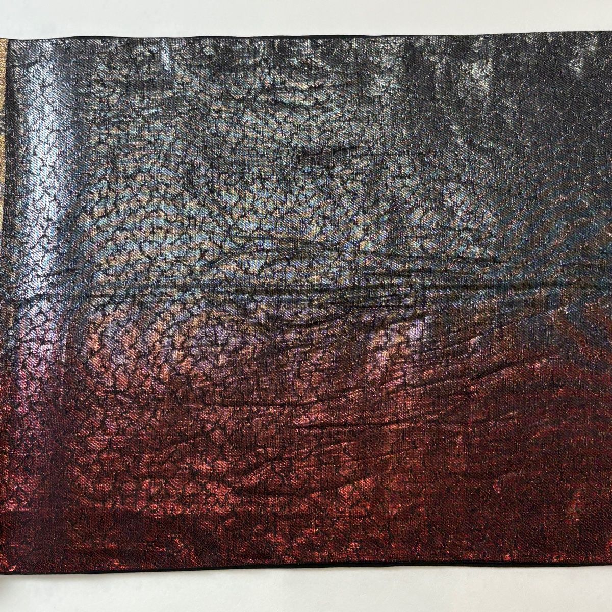 美品】 袋帯 秀品 辻が花 金銀糸 箔 茜色 六通 正絹 【中古】 - メルカリ