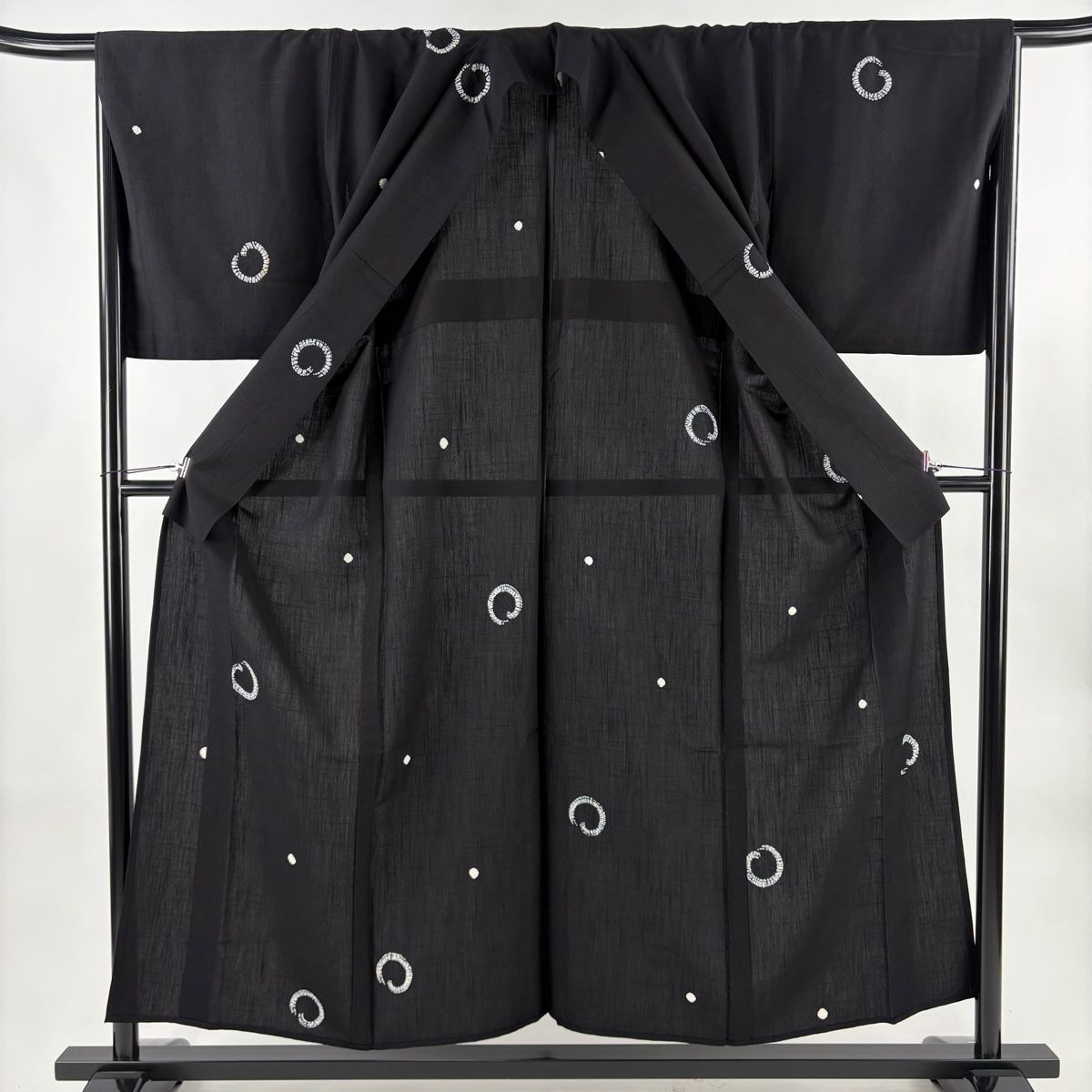 小紋 身丈155.5cm 裄丈66.5cm M 単衣 紬地 輪 絞り 黒 正絹 秀品