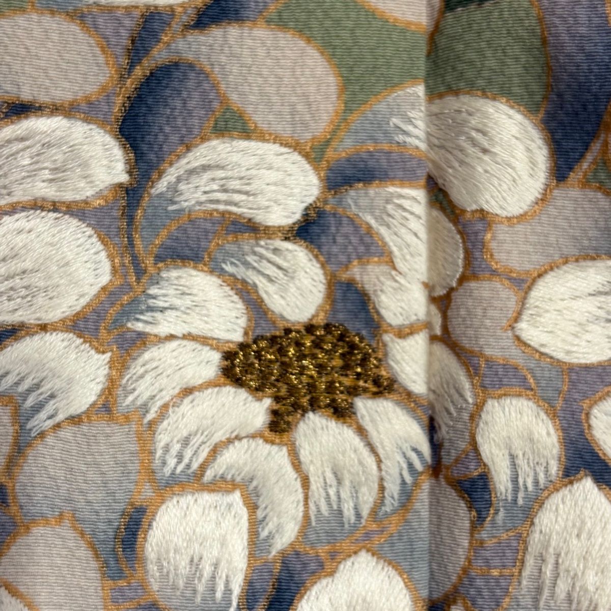 訪問着 身丈162.5cm 裄丈66cm M 袷 花井幸子 落款 菊 葉と実 刺繍 金糸