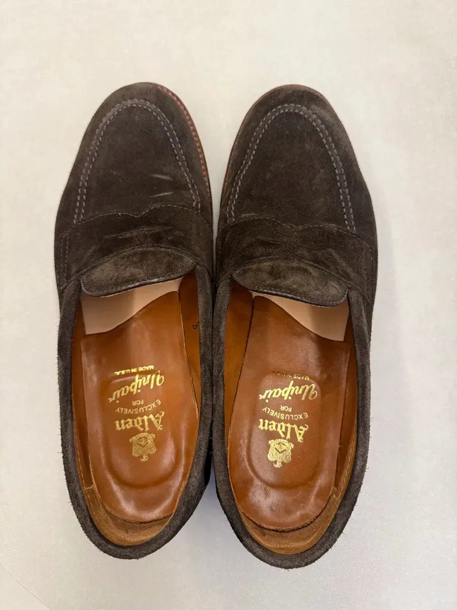 ALDEN スウェード ローファー