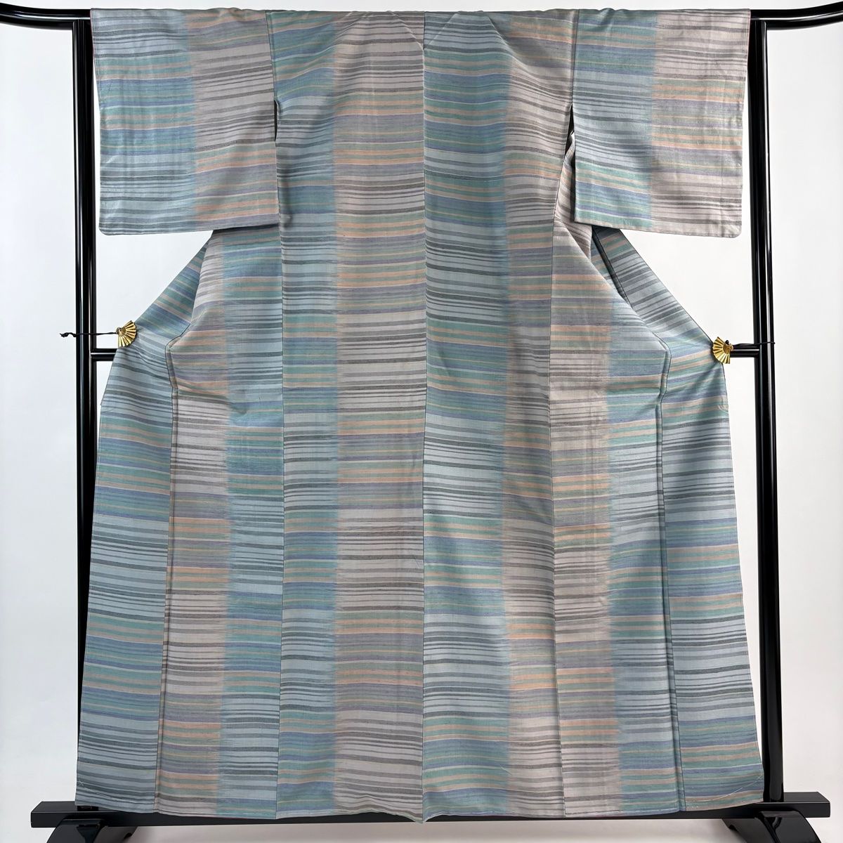 紬 身丈160.5 cm 裄丈64.5 M 袷 縞 灰緑 正絹 秀品