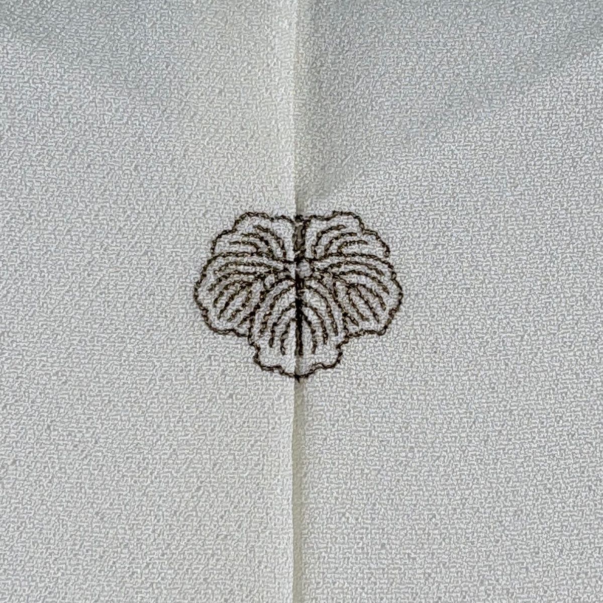 【美品】 色留袖 身丈162cm 裄丈66cm M 袷 琳派早春図 反物 桜 金銀糸 クリーム 正絹 秀品 一つ紋 【】